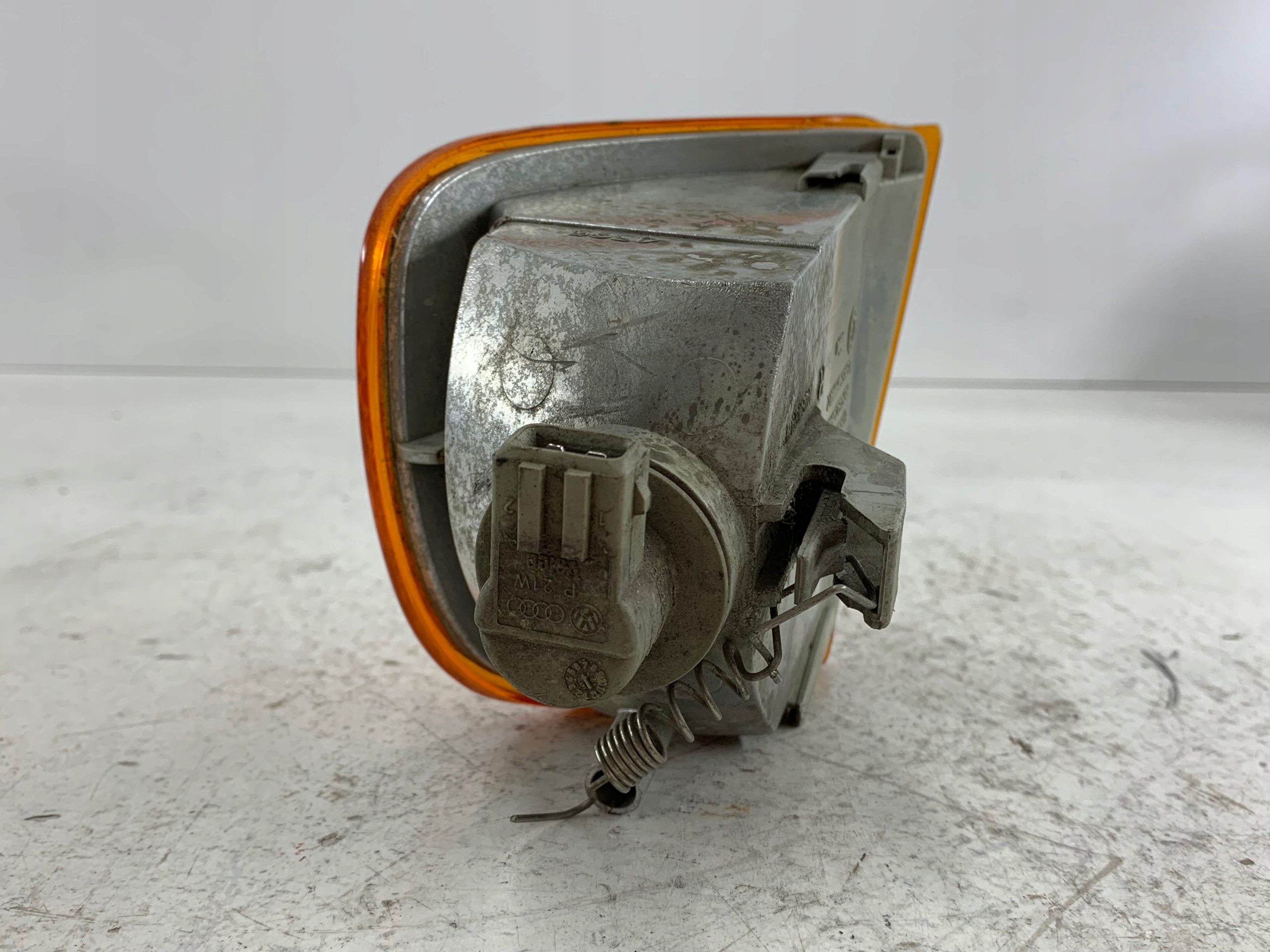 VW CADDY II indicator right 6K5953050B