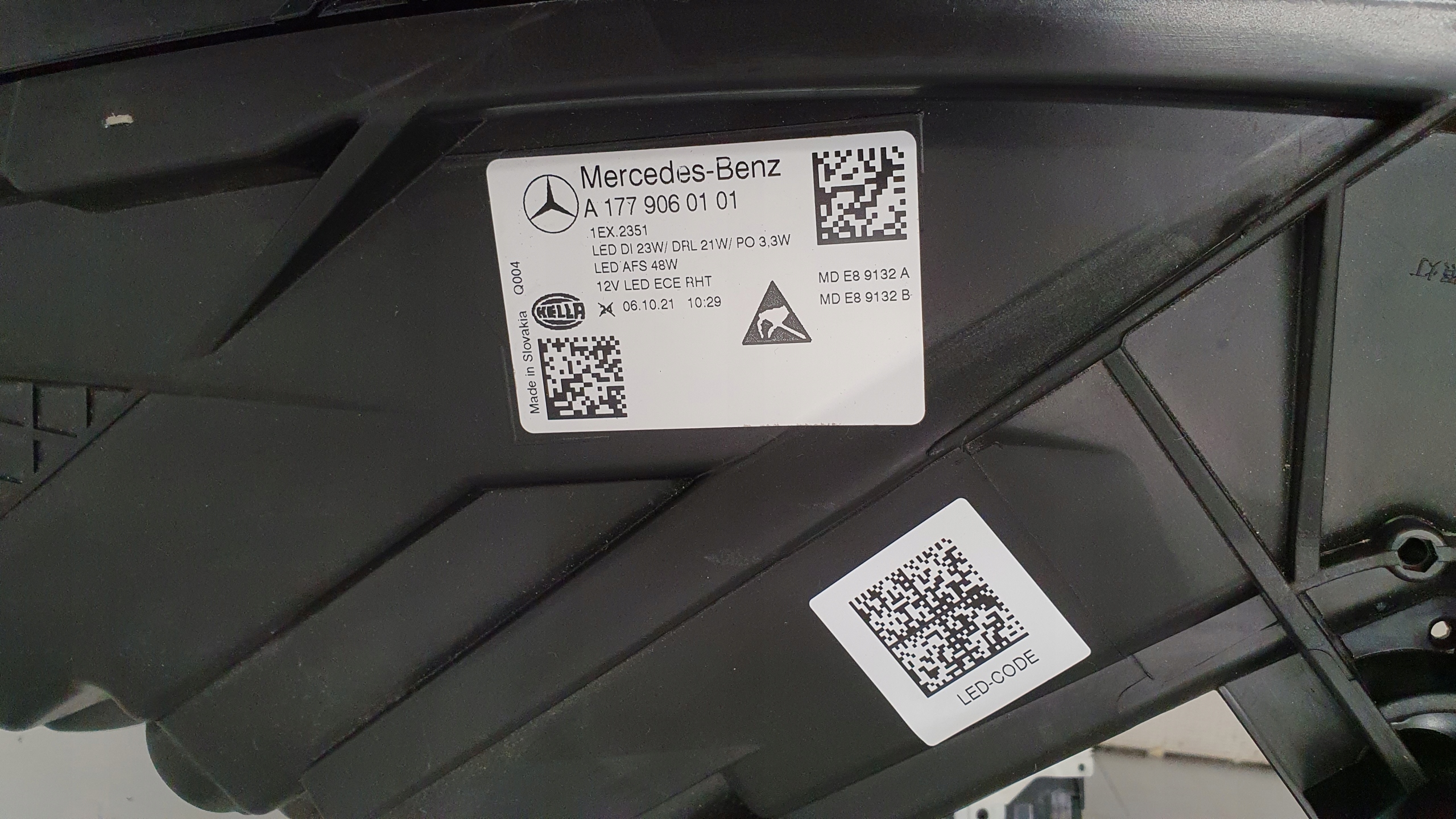 LAMPA PRZÓD LEWA MERCEDES A W177 FULL LED NOWA ORG Typ samochodu Samochody osobowe