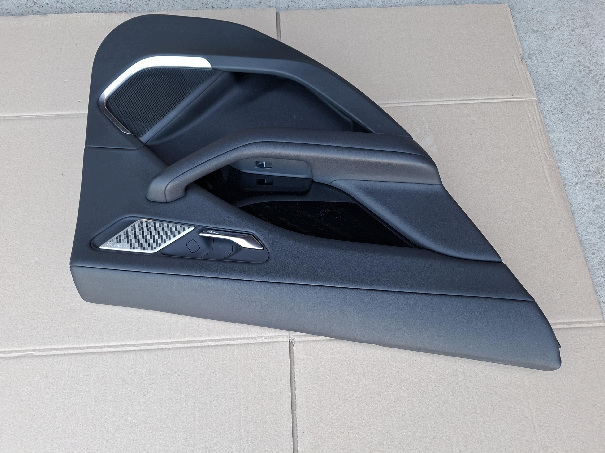 side door rear part rear left upholstery JAGUAR and-PACE X590 EV400