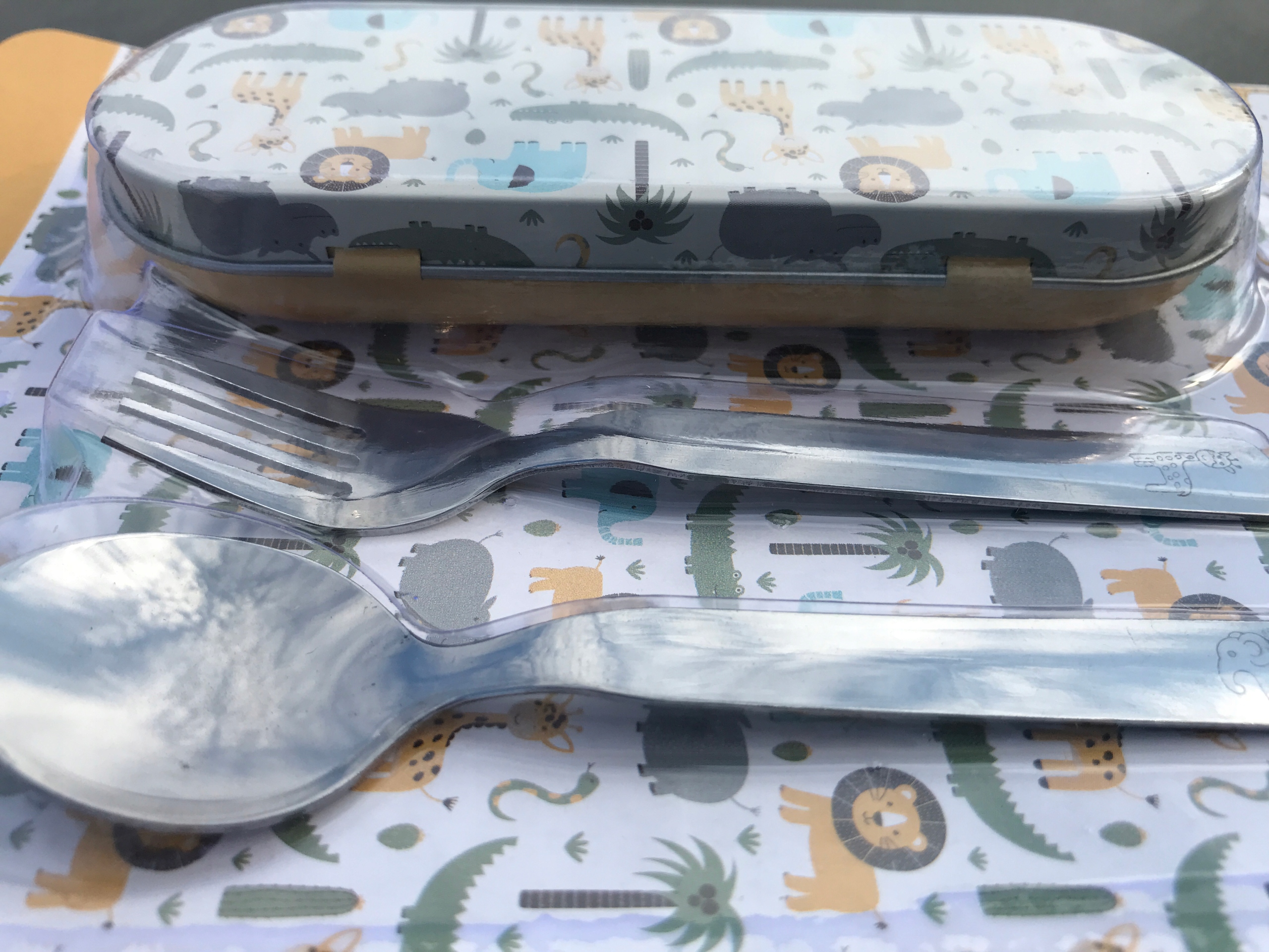 SZTUĆCE DLA DZIECI W PUDEŁKU ZESTAW widelec i łyżka KOMPLET SZTUĆCÓW OLDMAN Liczba elementów w zestawie 2