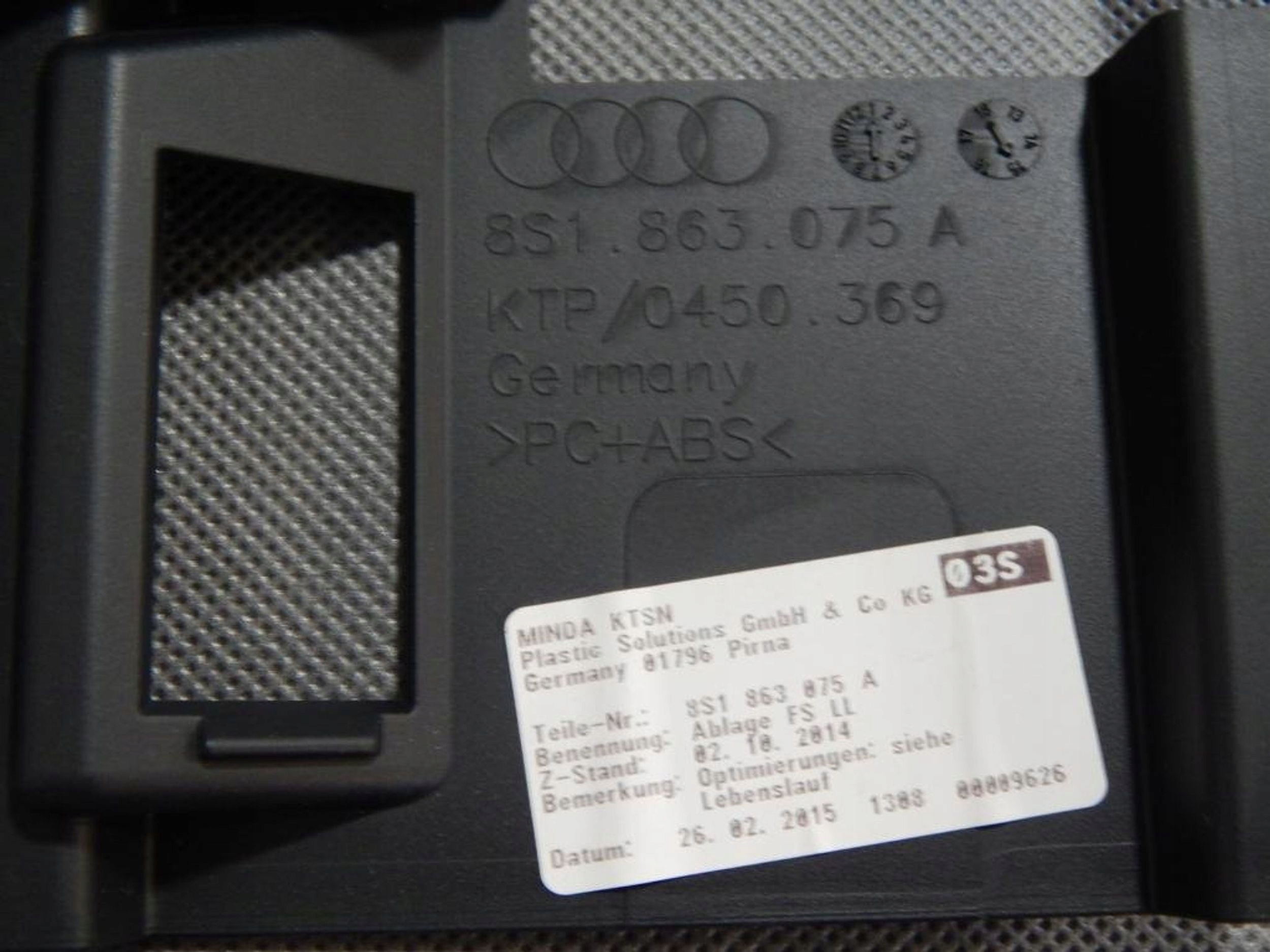 AUDI TT 8S Blende Abdeckung unter Lenkrad 8S1863075A