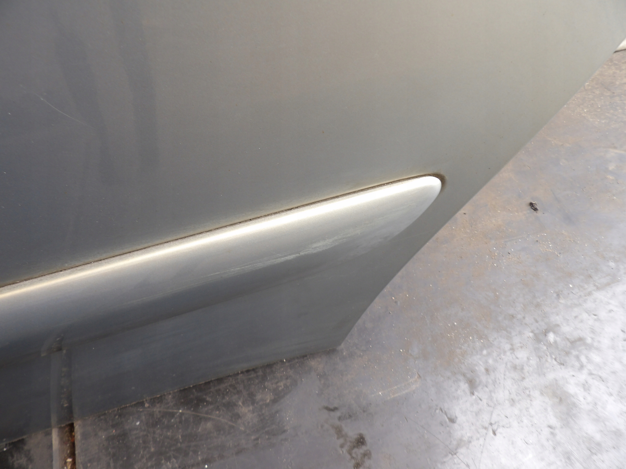 Citroen C5 and door rear. left lak. KQTC kombi