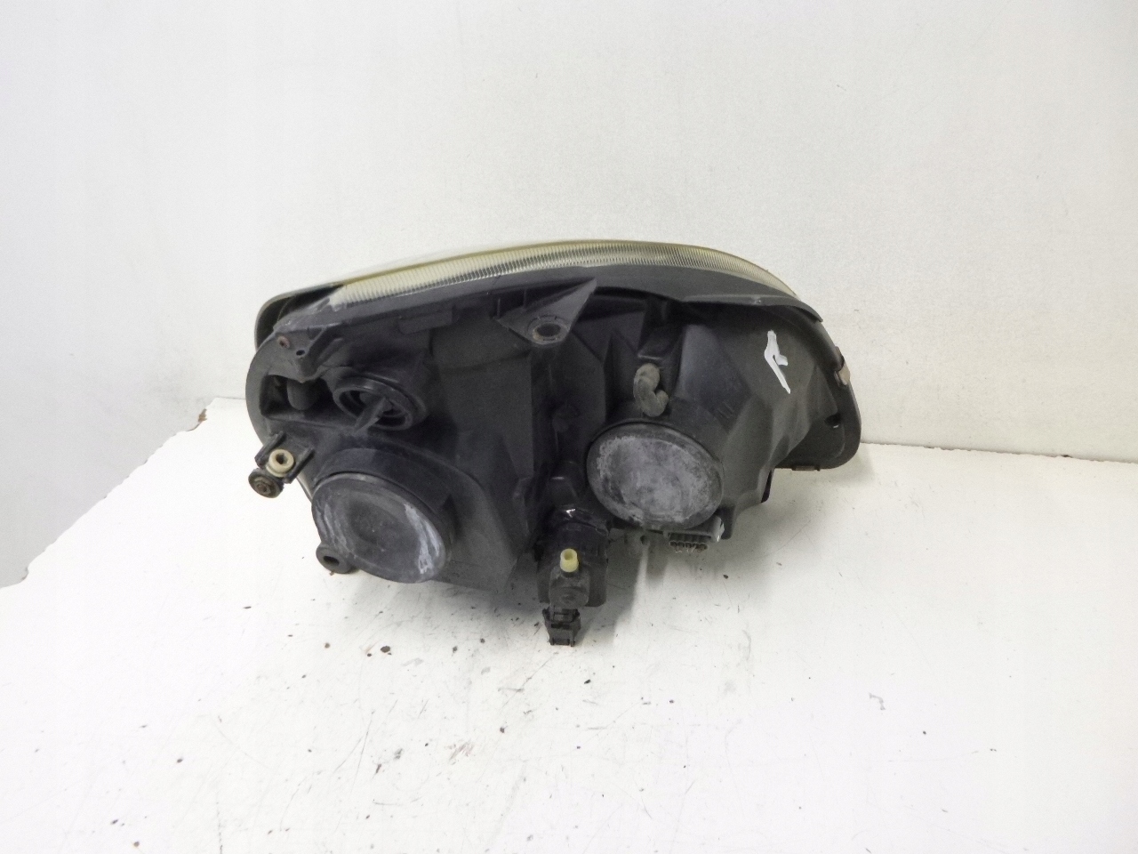 light front Renault Clio II Lift 09r. CAMPUS