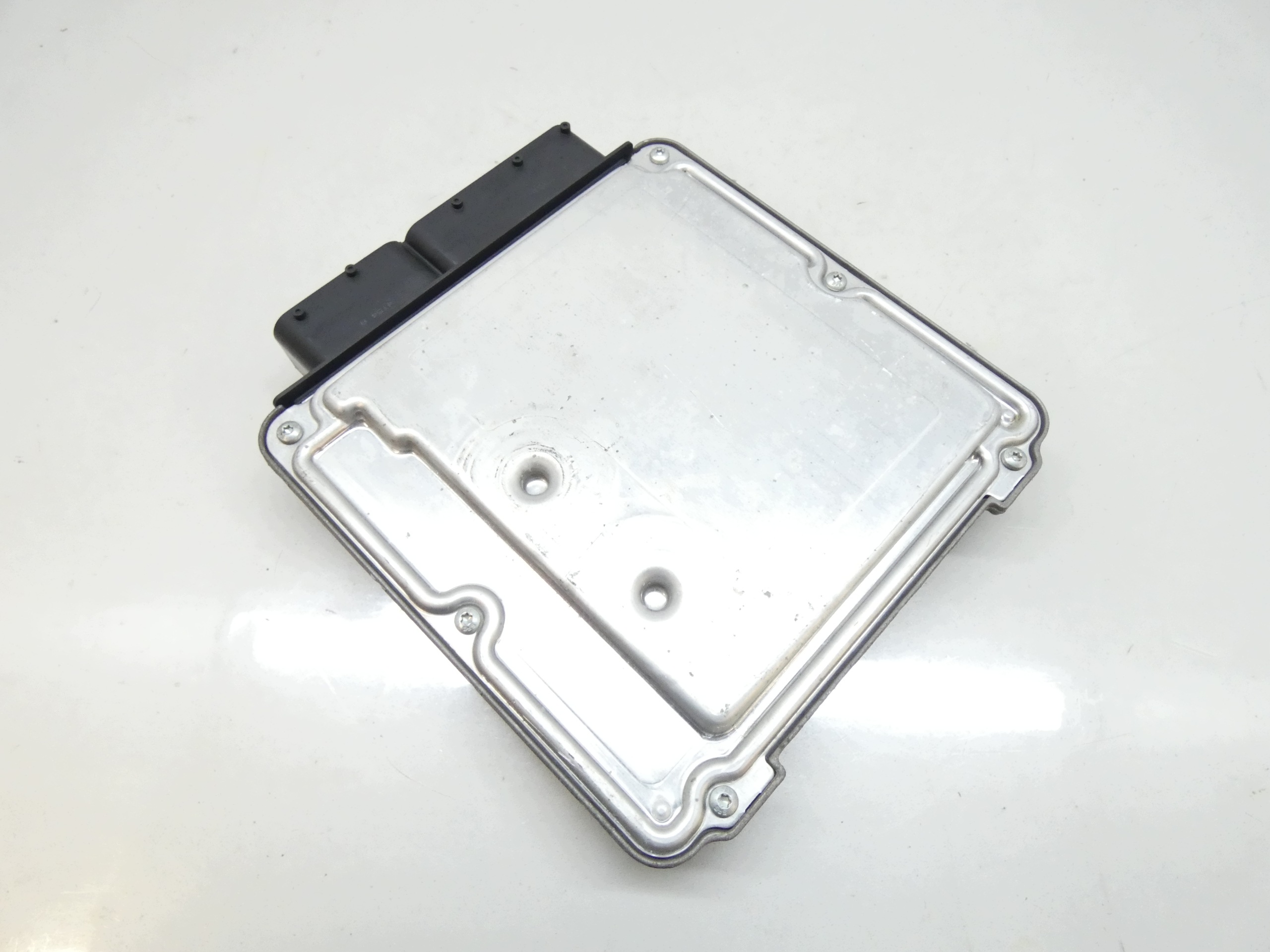 computer Centralina Motore VW TOURAN e 1.9 TDI BKC 03-10 03G906016CD