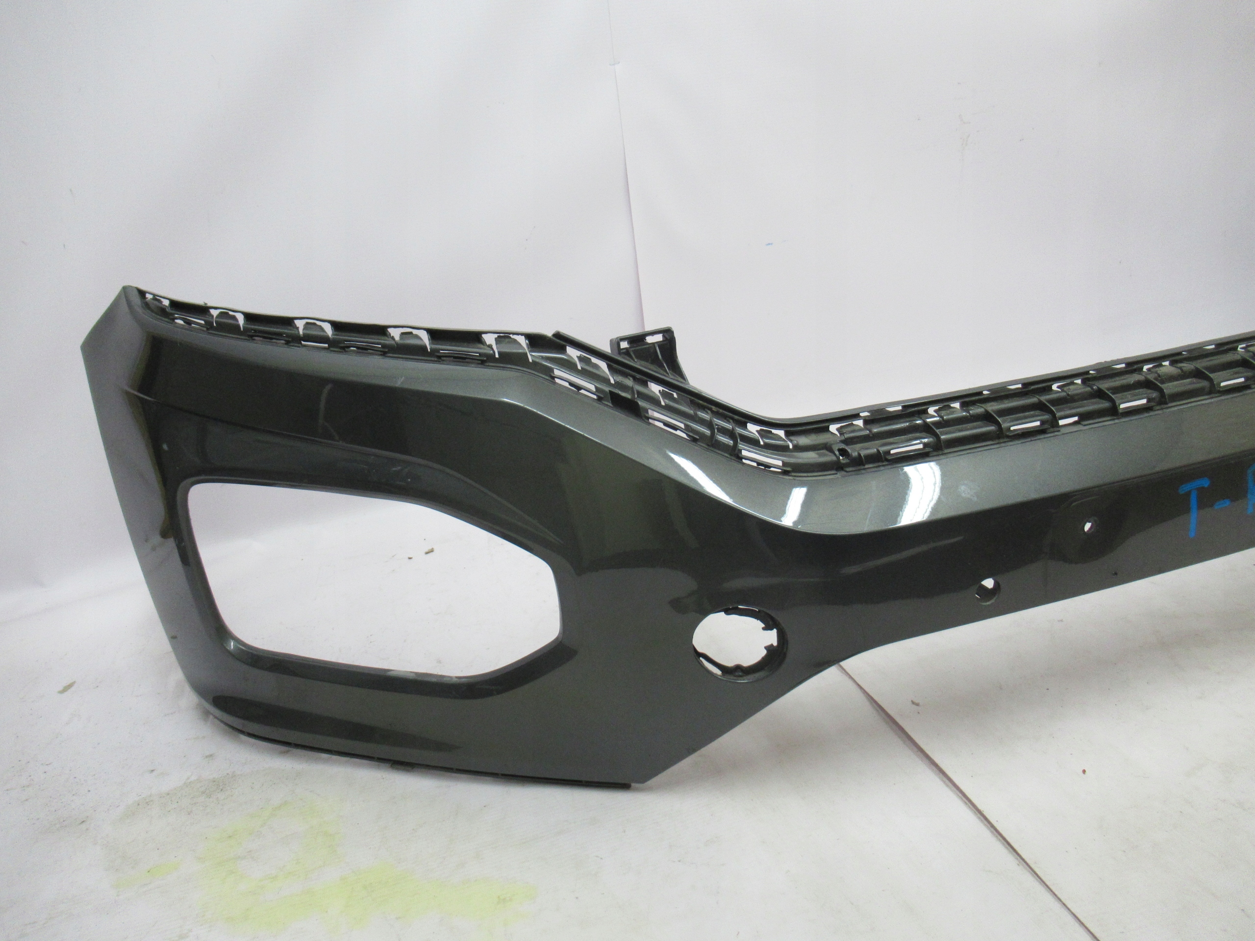 PARE CHOC AVANT AVANT 2GA807221 VW T-ROC 17