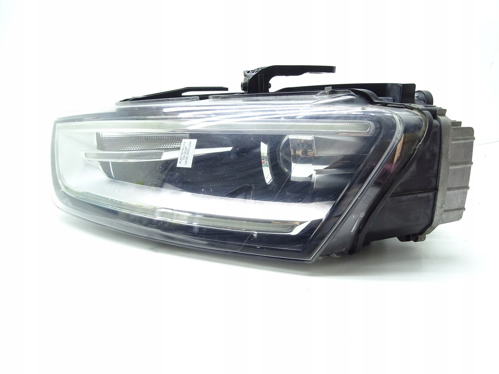 REFLEKTOR light left front left front AUDI Q3 8U XENON 8U0941031A