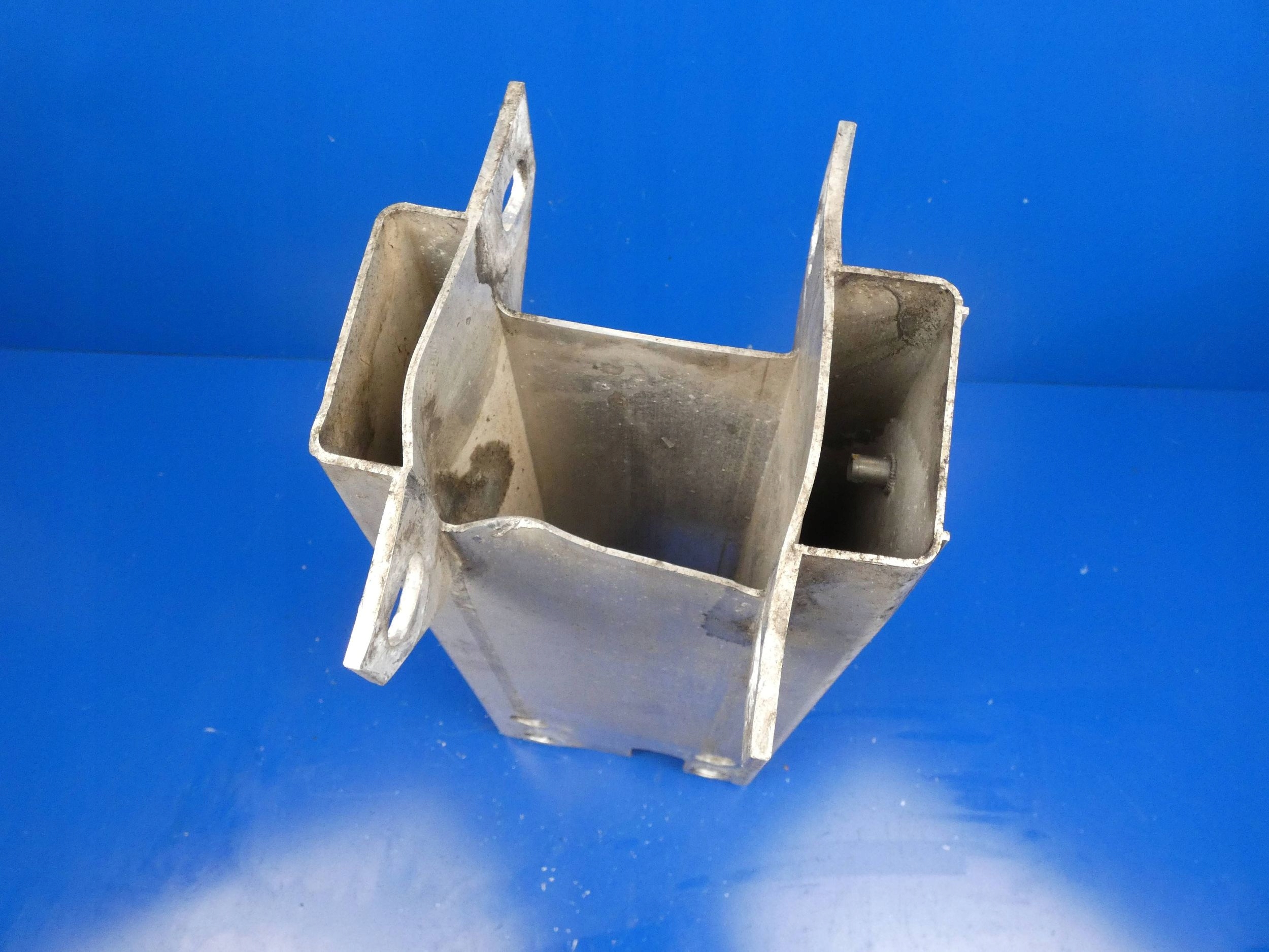 MERCEDES S KLASA W222 beam tip console siders left front