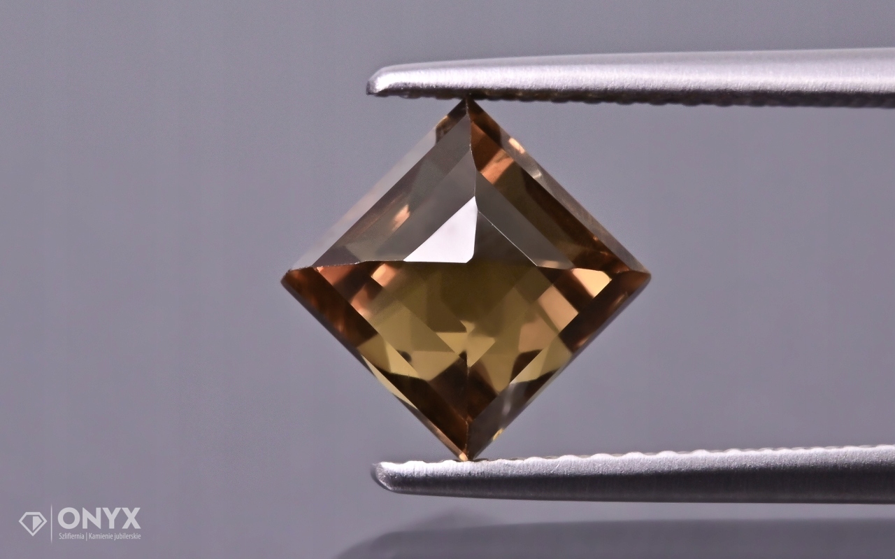 Medový křemen fazetovaný čtverec 6,5x6,5 mm