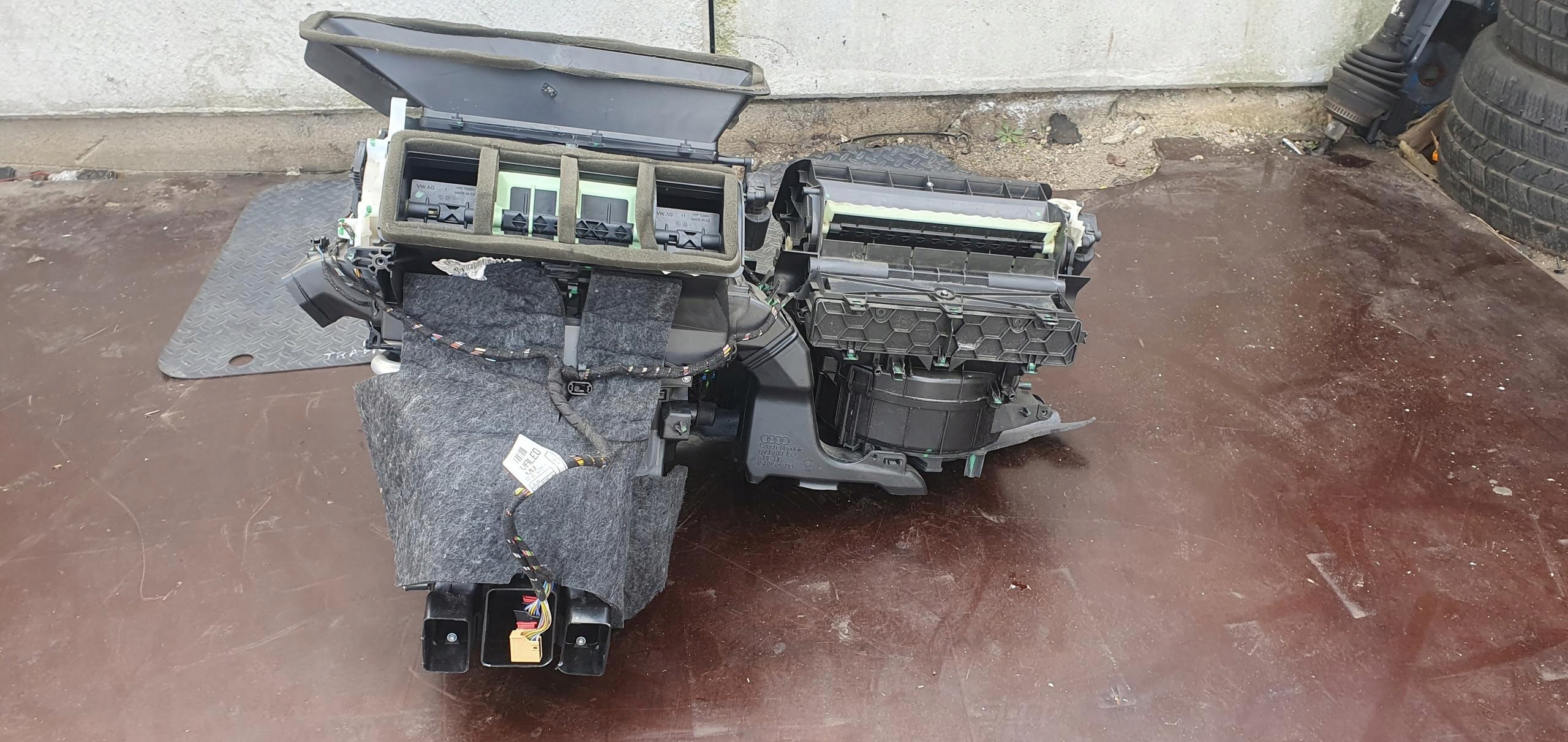 радиатор отопителя Audi A3 8V