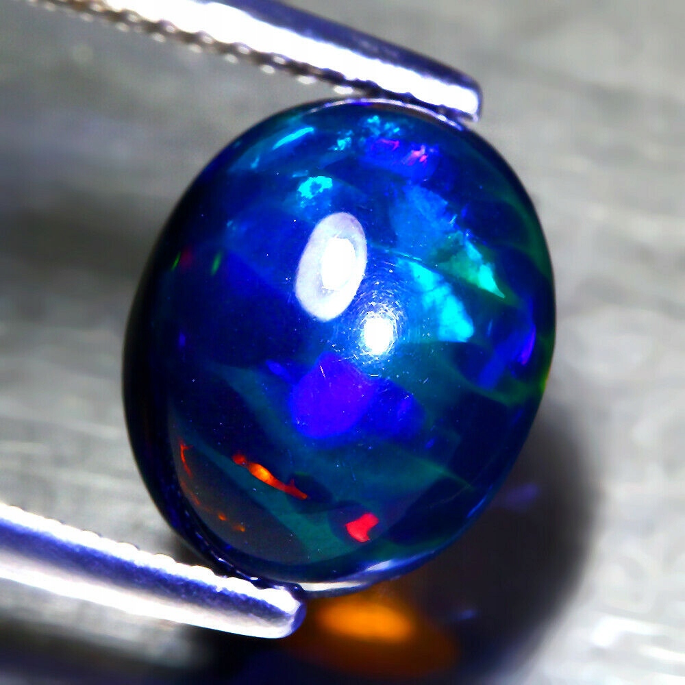Opal černý 2.74ct přírodní kámen Aaa