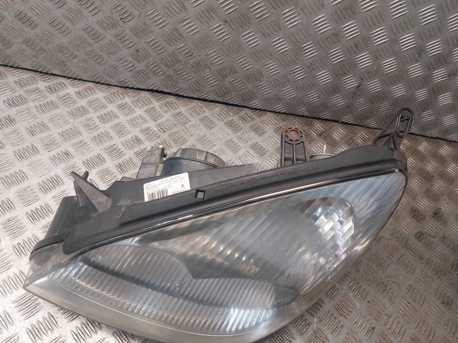 light left front CITROEN C5 and 9632664880