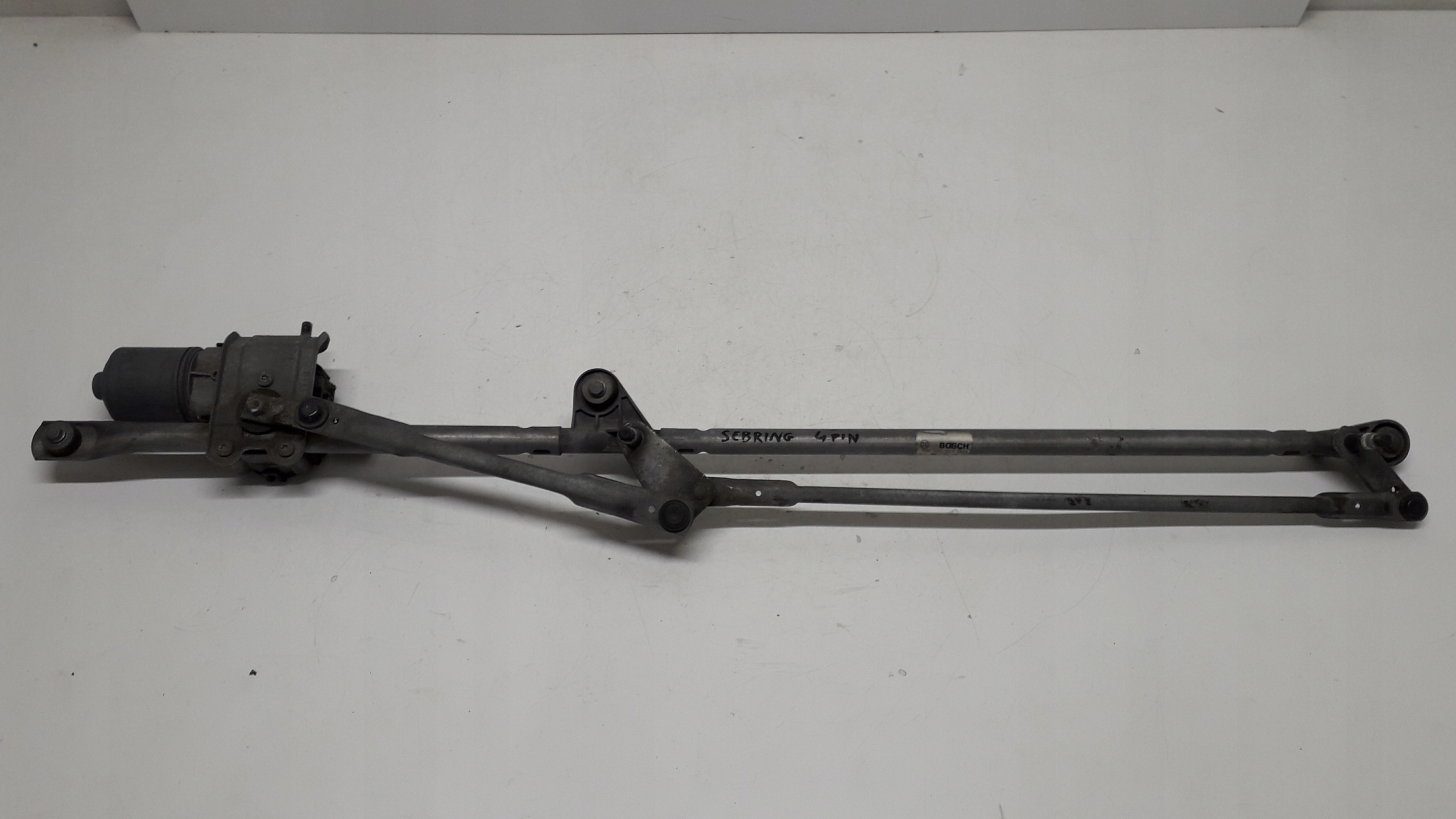 CHRYSLER SEBRING 3 06- MECHANIZM WYCIERACZEK PRZÓD