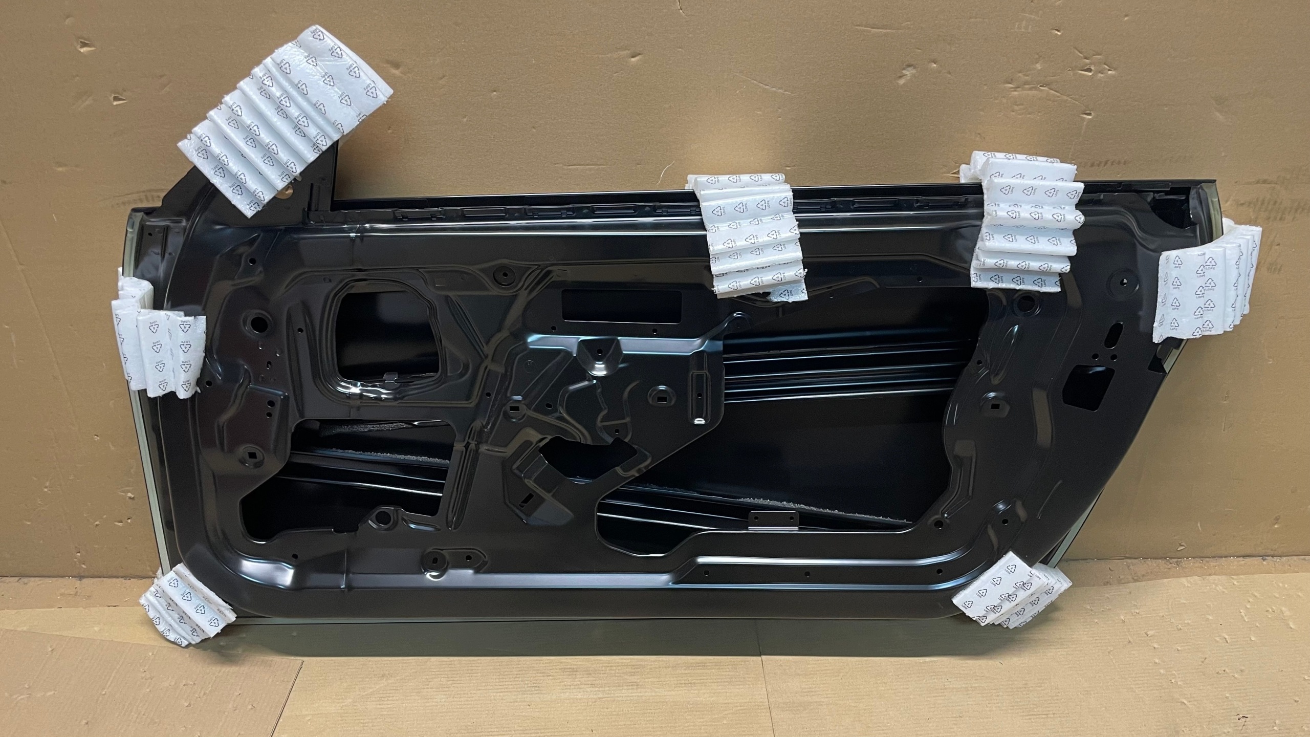 door front right BMW 3 E92 E93 LCI new original