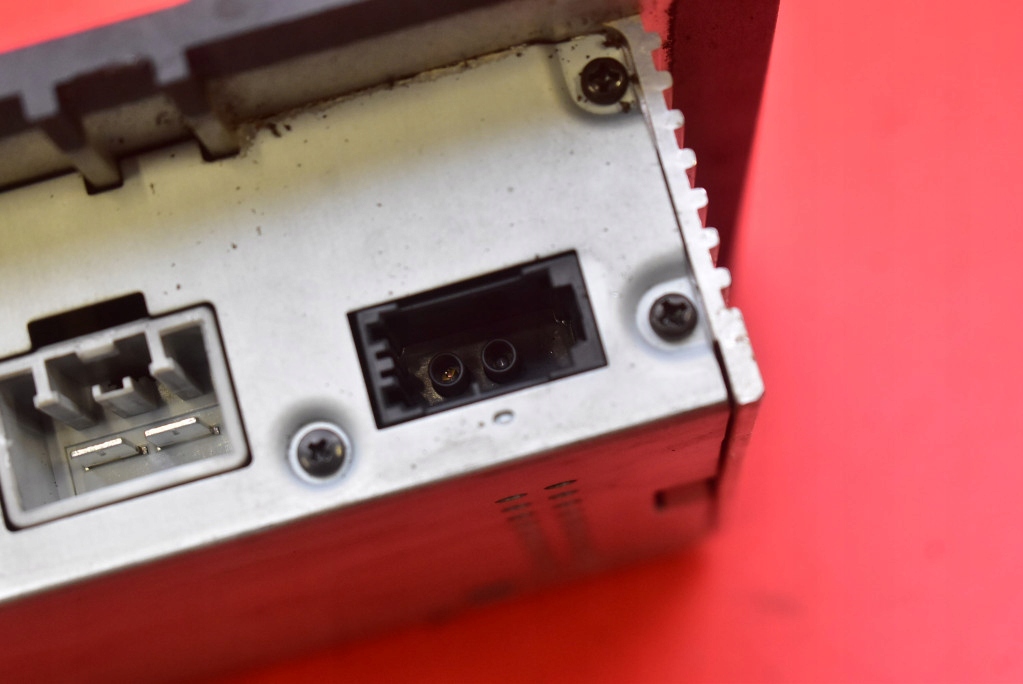 amplifier RADIA 30732486 VOLVO V50 03-11