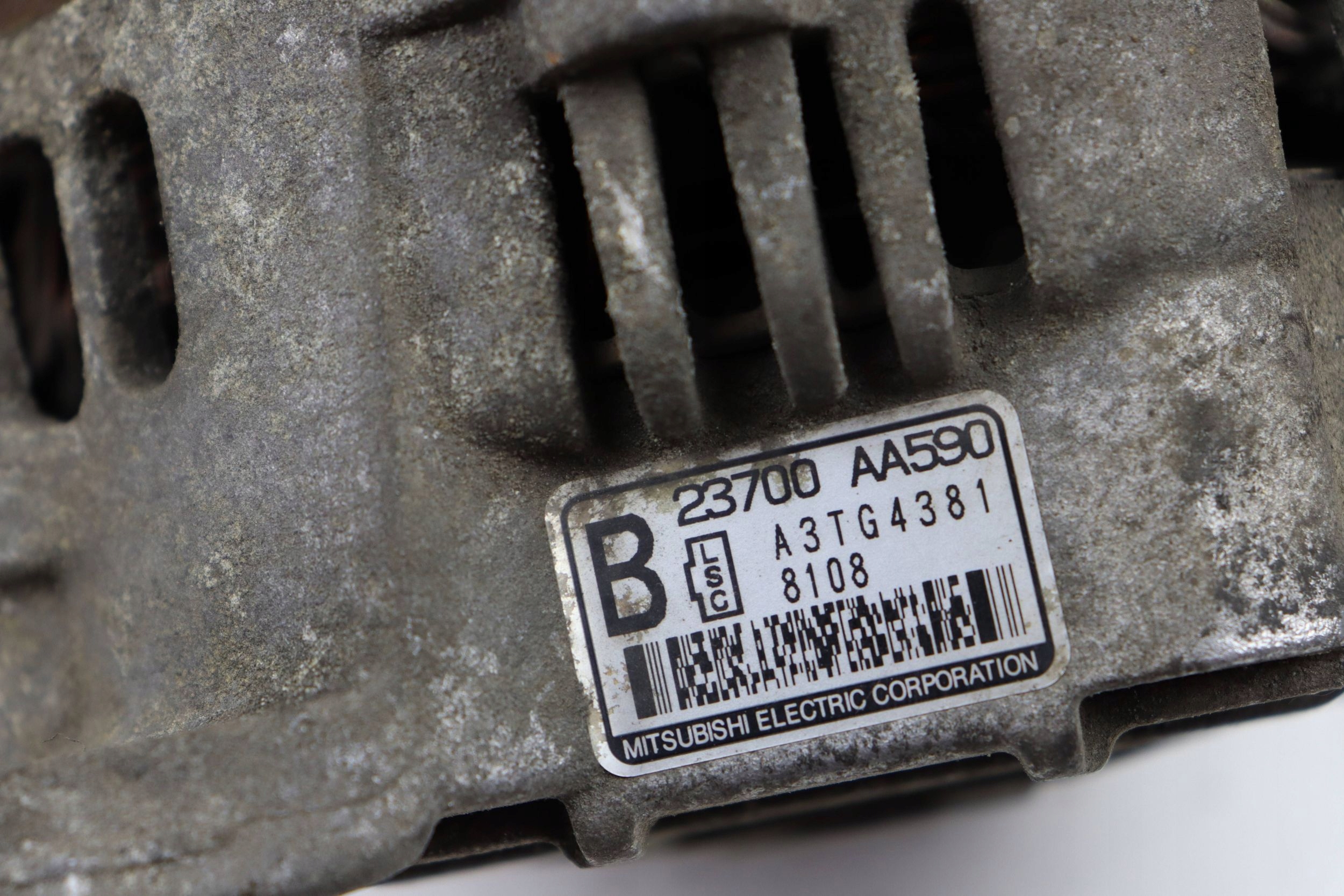 SUBARU FORESTER III 3 LEGACY 4 IV 2.0D ALTERNATOR 23700AA590