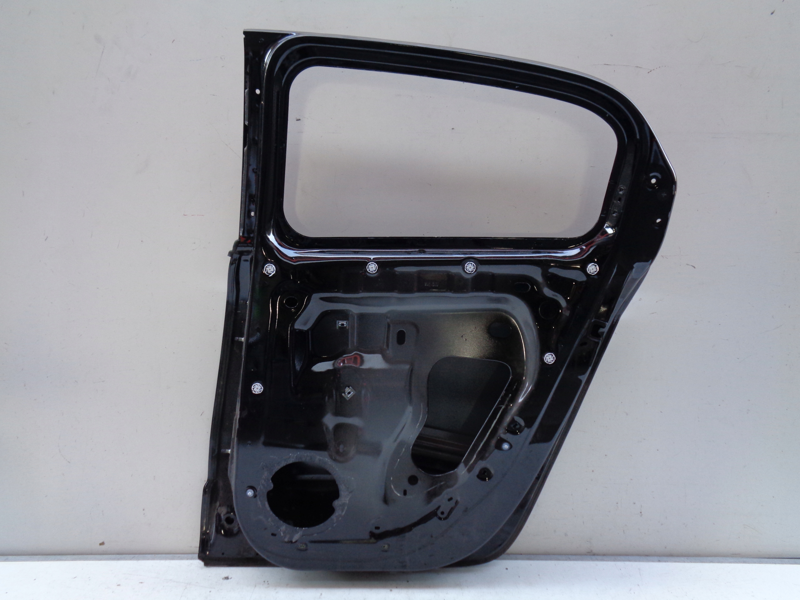door right rear. RENAULT TWINGO III 14- NR 43365
