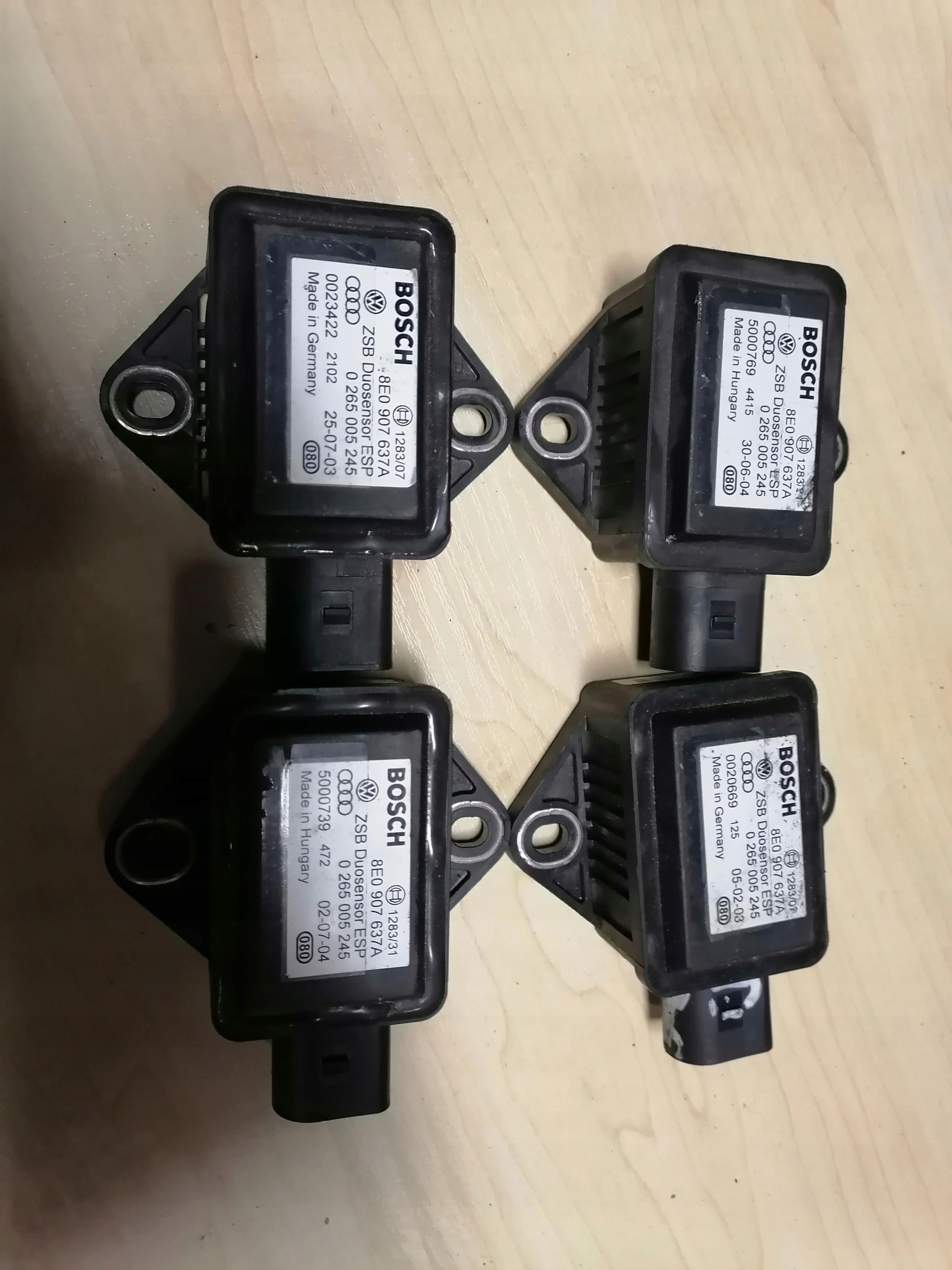 AUDI A4 B8 sensor ESP 8K0907637A