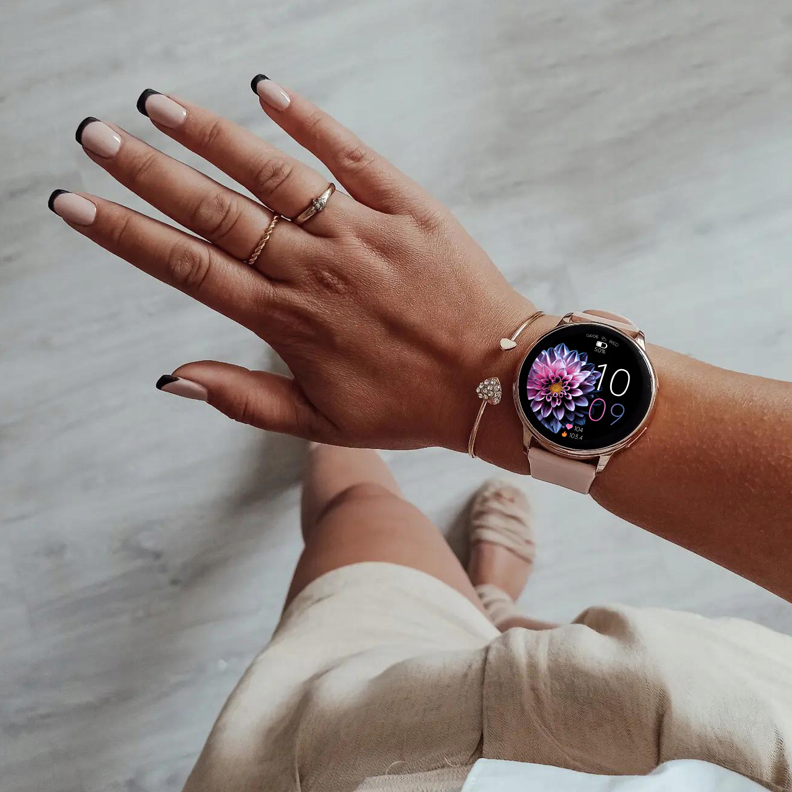 SMARTWATCH DAMSKI DLA KOBIETY ROZMOWY POWIADOMIENIA SPORT POMIARY MENU PL Typ naręczny