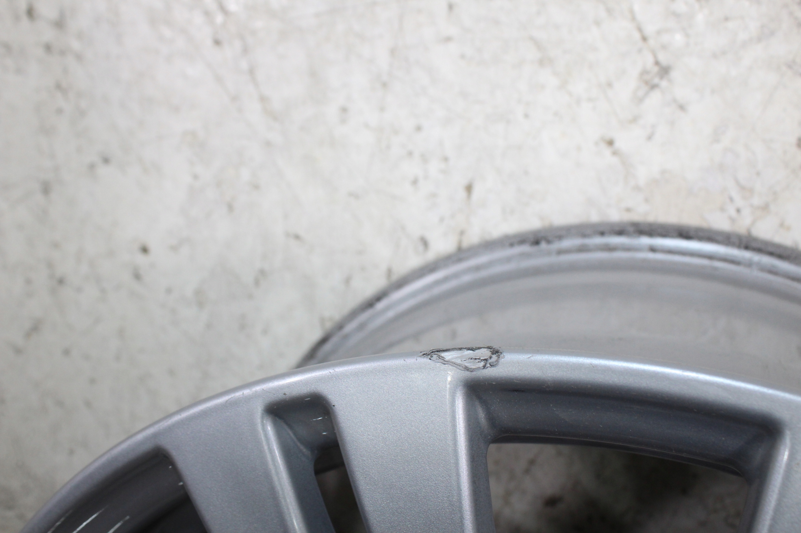 Mercedes aluminium disc 17 A2074010102