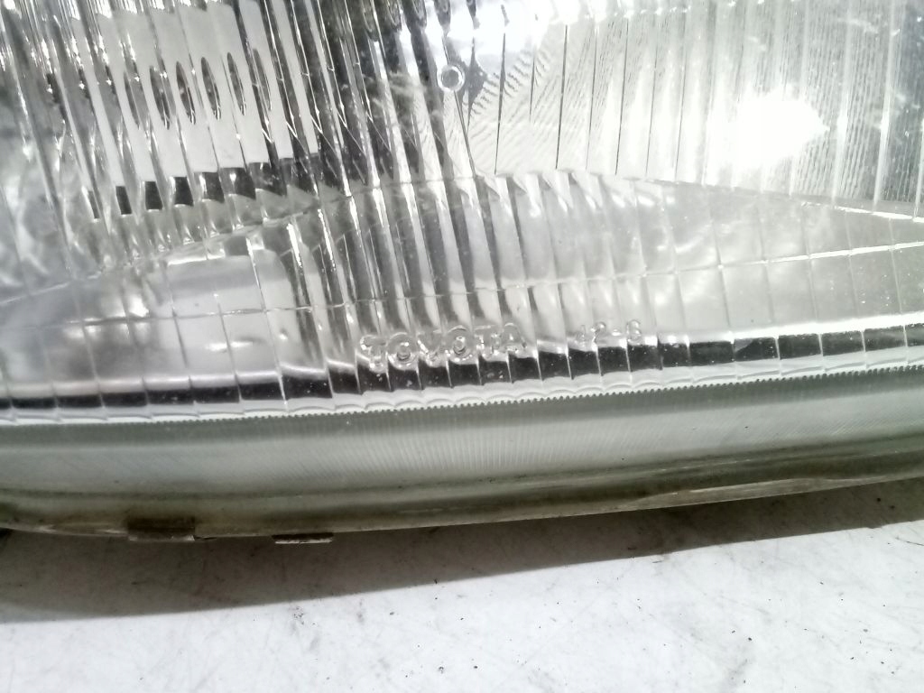 Toyota Rav4 and 3D light right front front