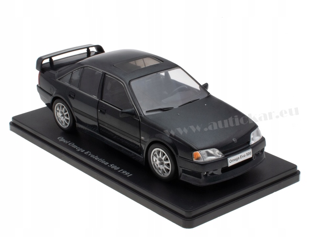Opel Omega Evolution 500 1991 1:24 Hachette