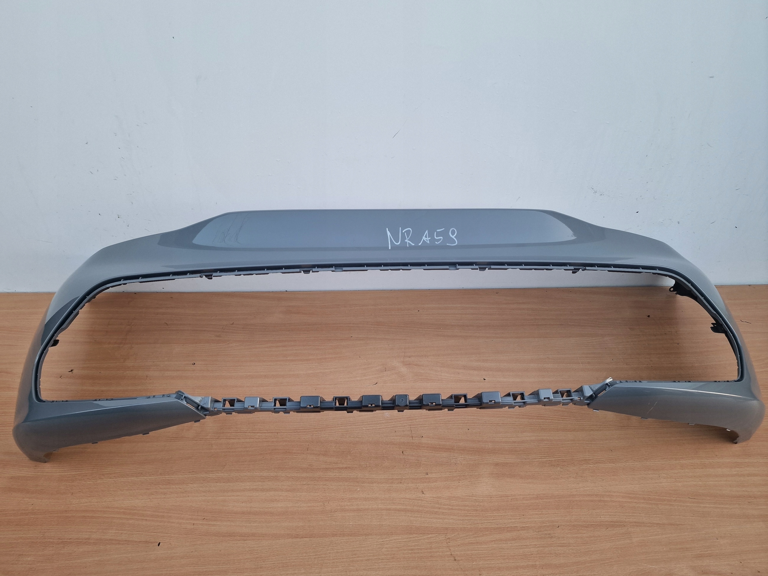 SEAT CUPRA BORN bumper front cap new ORG