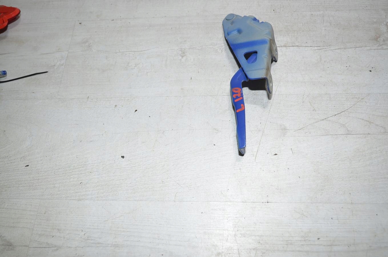 5128 - петля капота левая Hyundai i20 II lift 5d