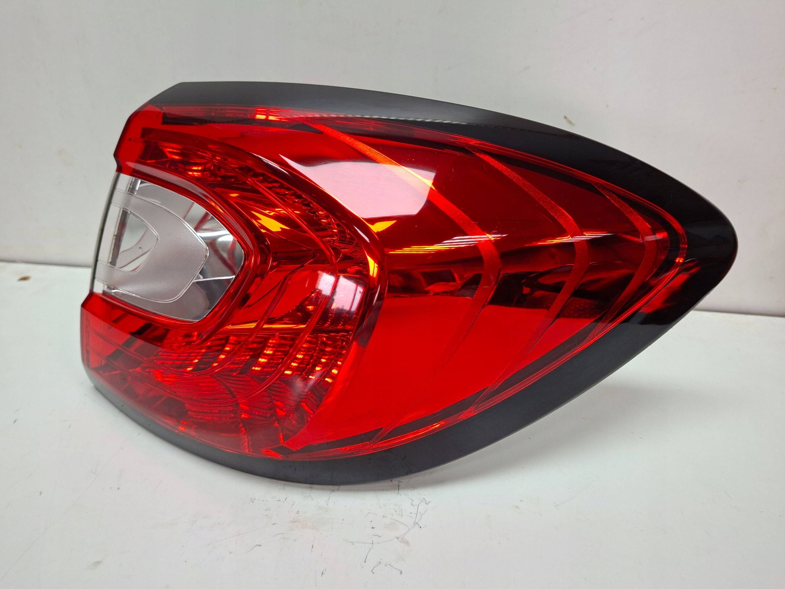light rear right 265502731R RENAULT CAPTUR and 2013-2016