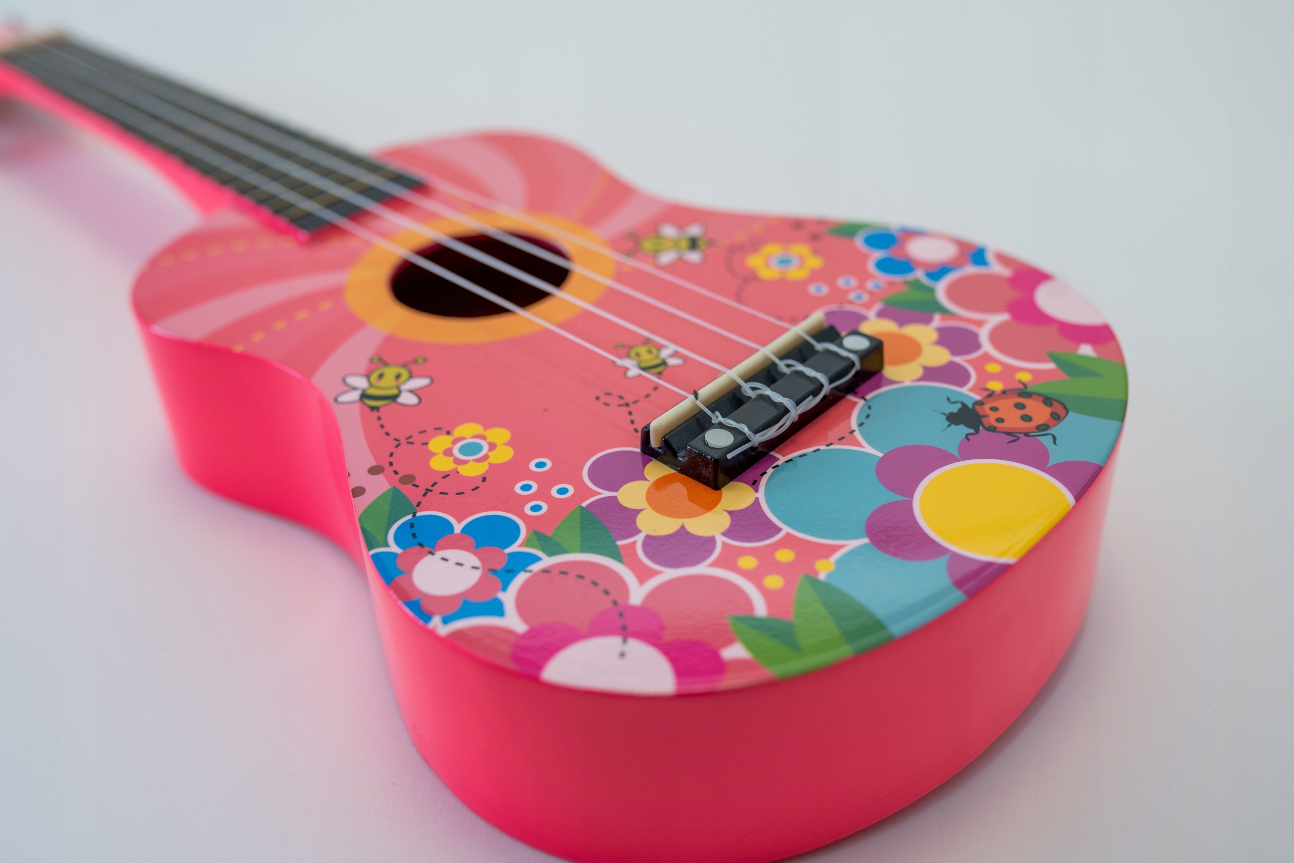 Ukulele sopranowe Różowa Łąka Pokrowiec Struny Kostki Stroik Akordy ZESTAW Rodzaj sopranowe