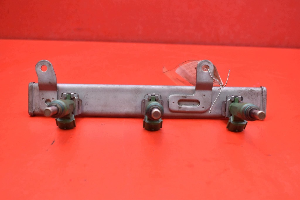 Rampe injection Injecteurs 175204021R DACIA DUSTER 2 II HM 1.0 TCe 90 KM 17
