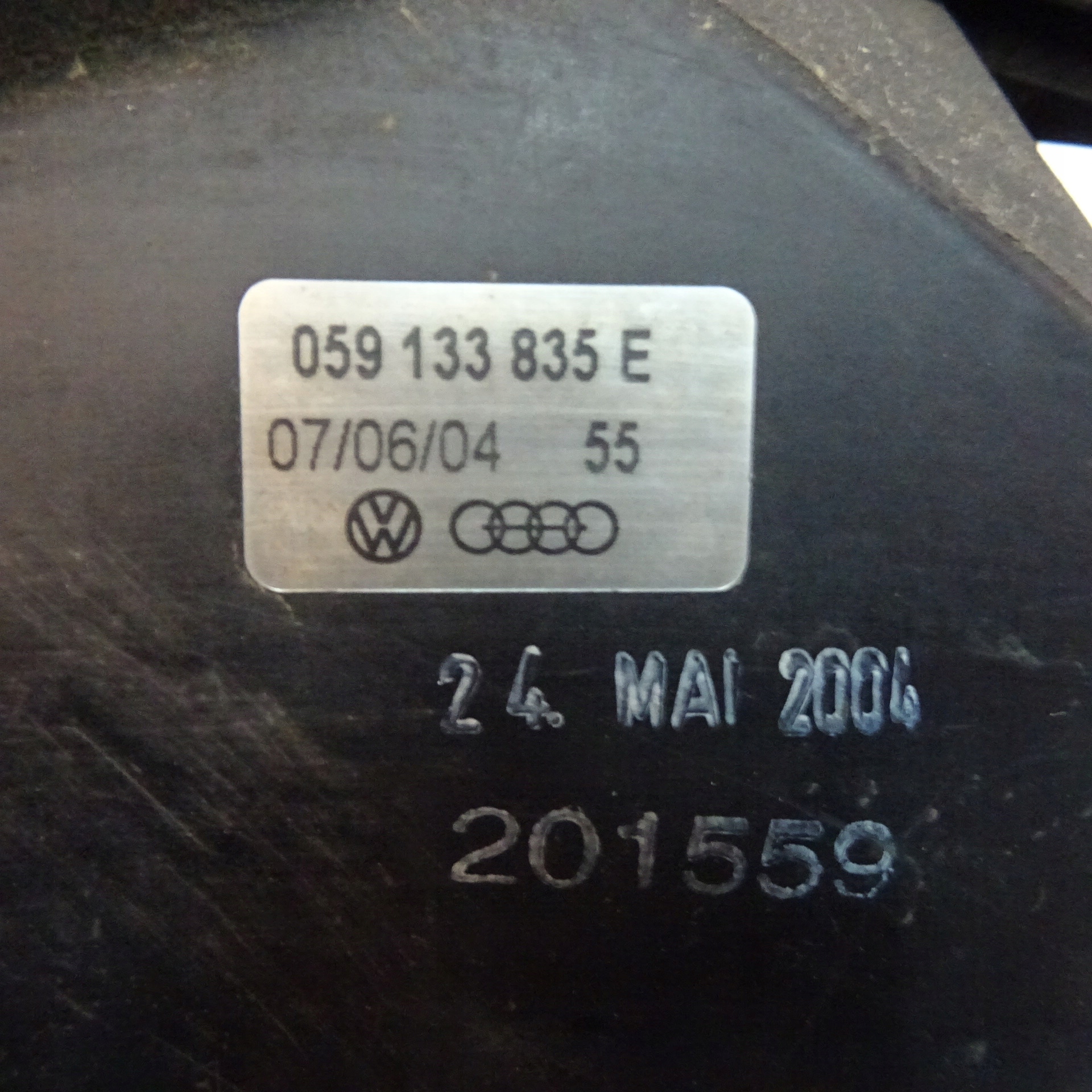 AUDI A6 C6 3.0 Gehäuse filter luft 059133835E