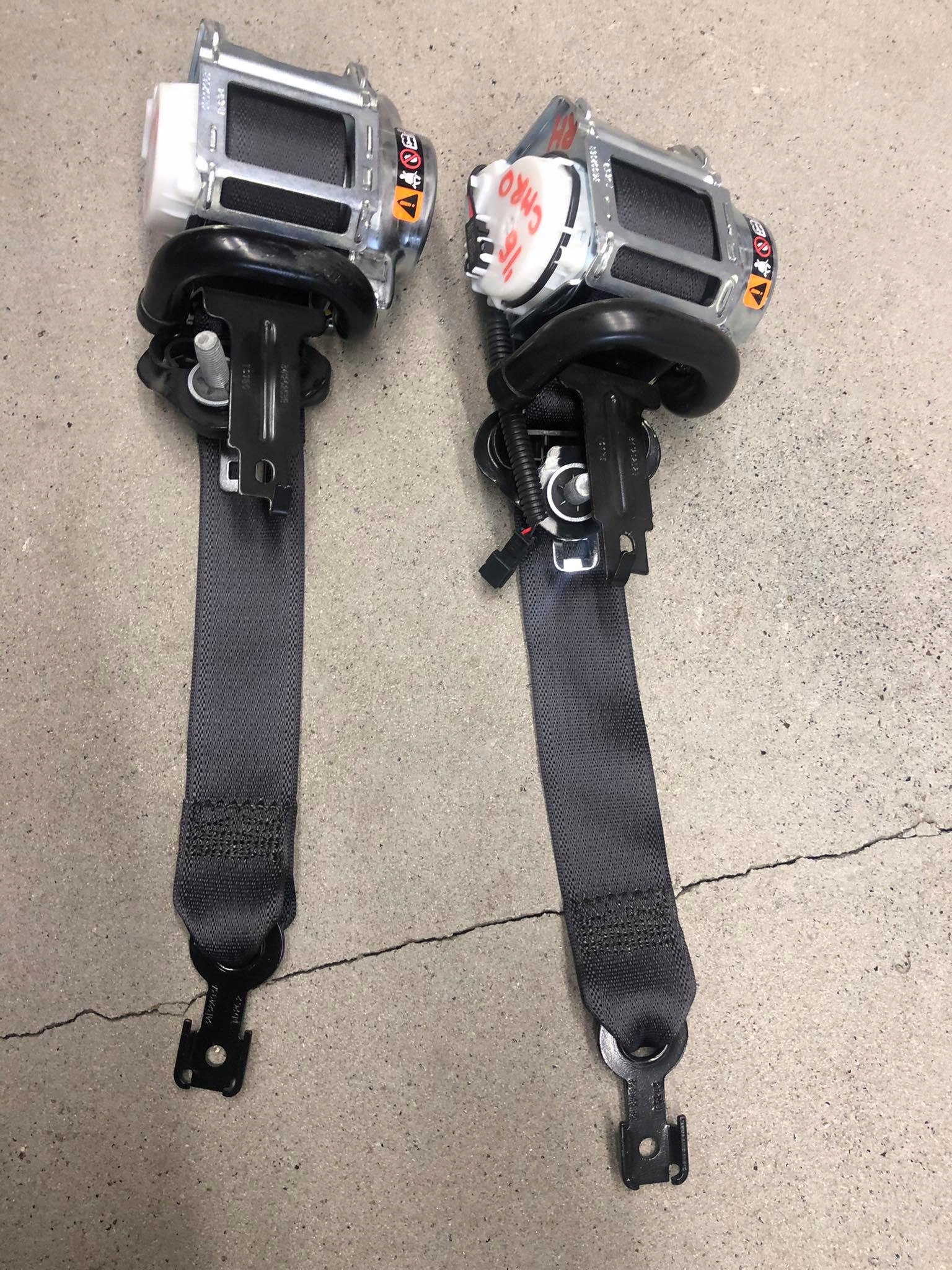 84561168 - Chevrolet Camaro 2016 + 16 + ремінь