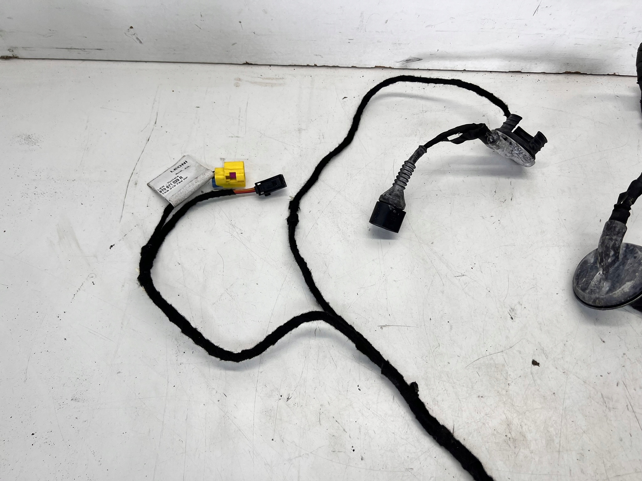 bundle door left front AUDI A5 8T COUPE 8T0971029R