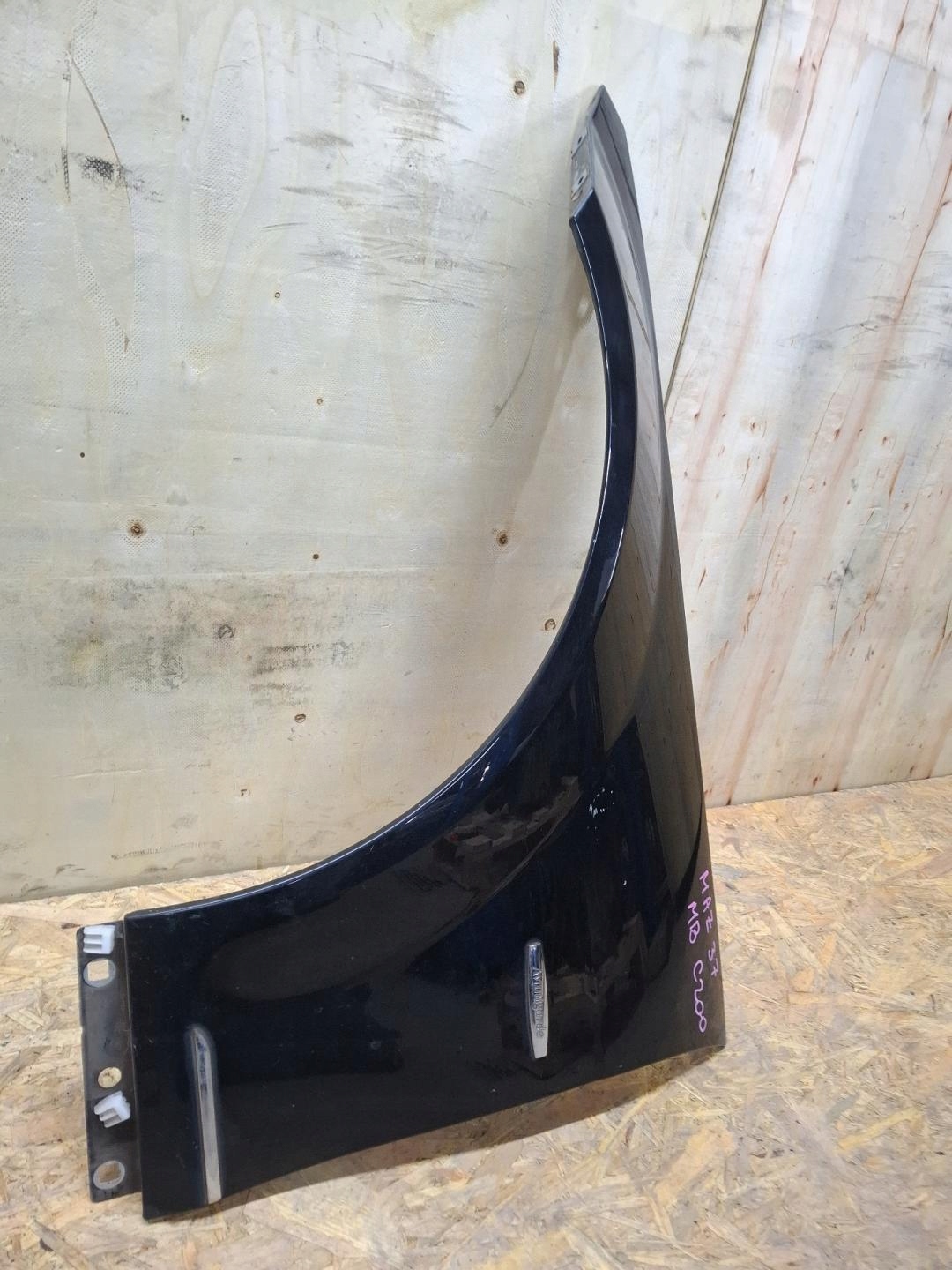 fender front left side Mercedes-Benz C W204 2008