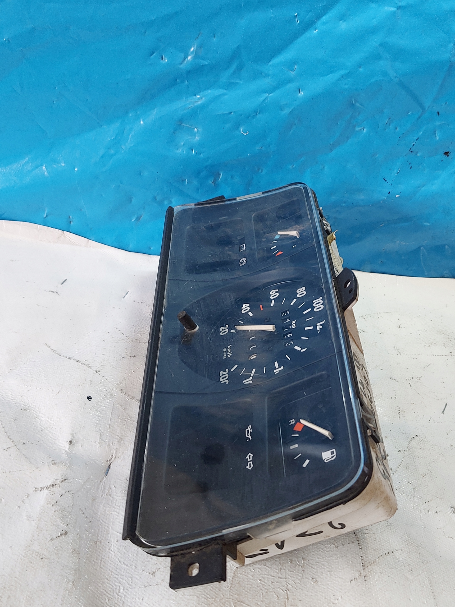 dials clock OPEL CORSA A 25064163