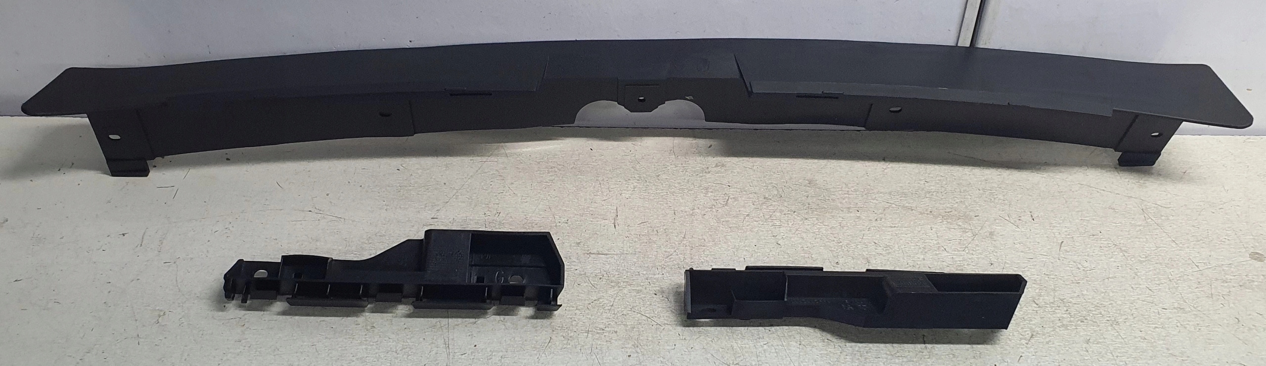 Support plaque Support Traverse Arrière PEUGEOT 307 CC komplet
