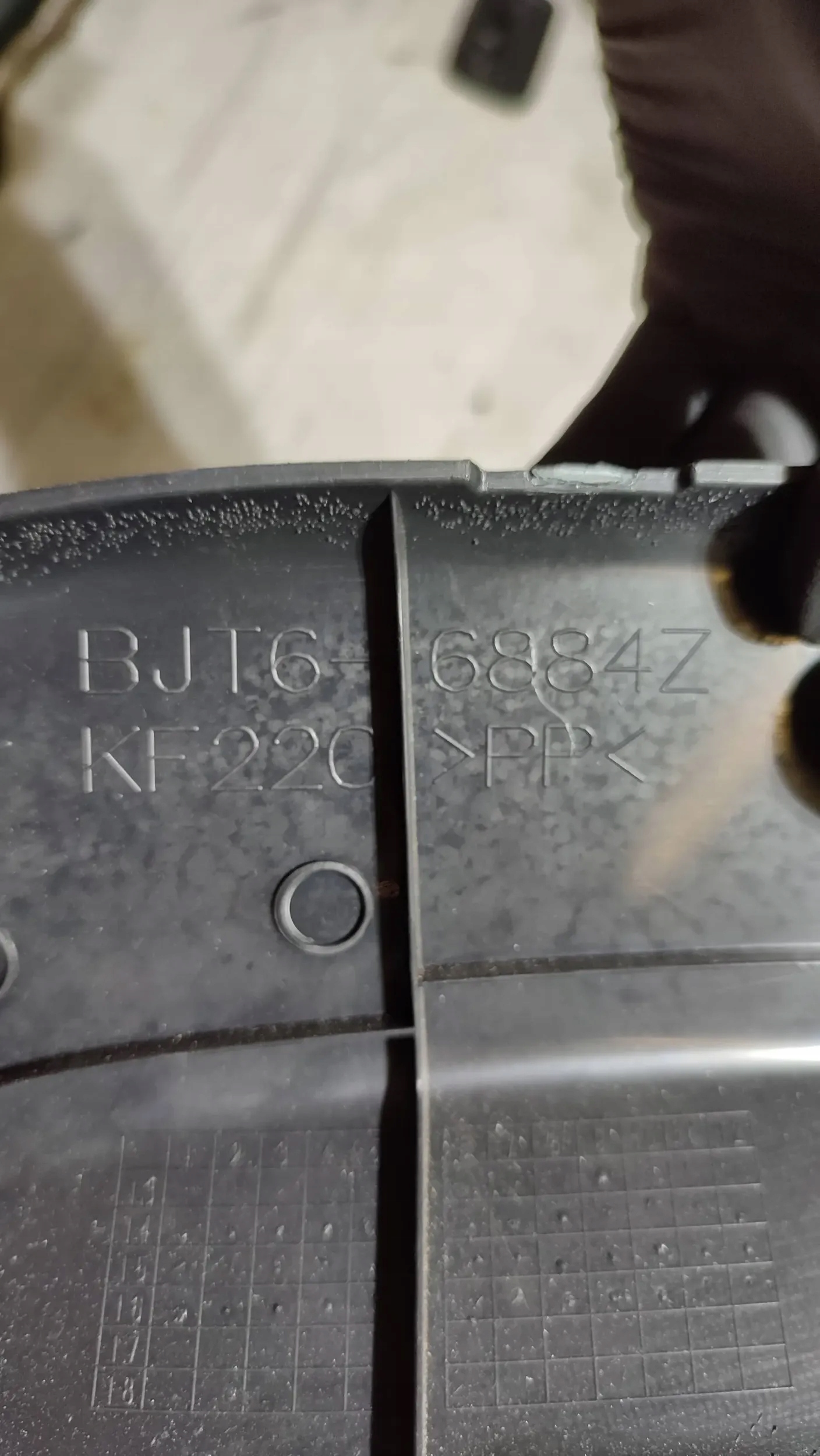 Mazda 3 III BM 17r right side boot upholstery