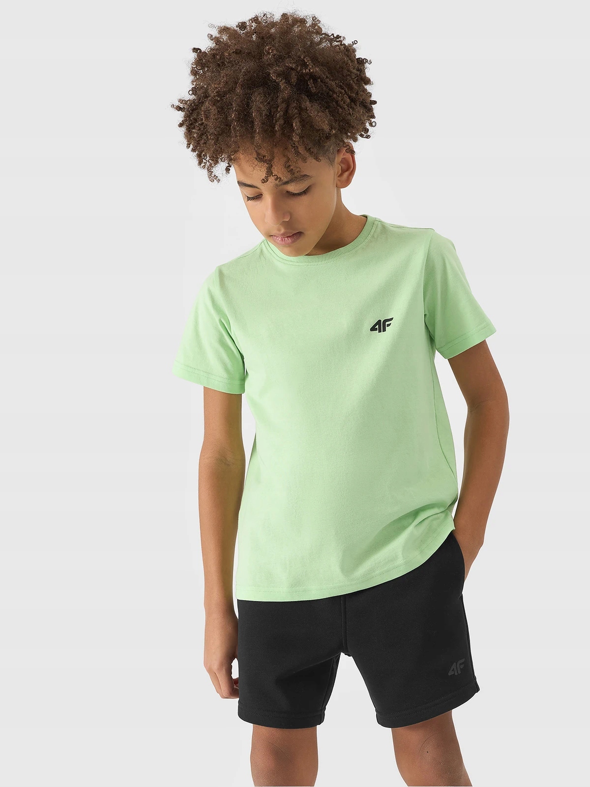 4F SPODENKI DRESOWE CHŁOPIĘCE DZIECIĘCE JUNIOR SS24 Kod producenta TSHOM272