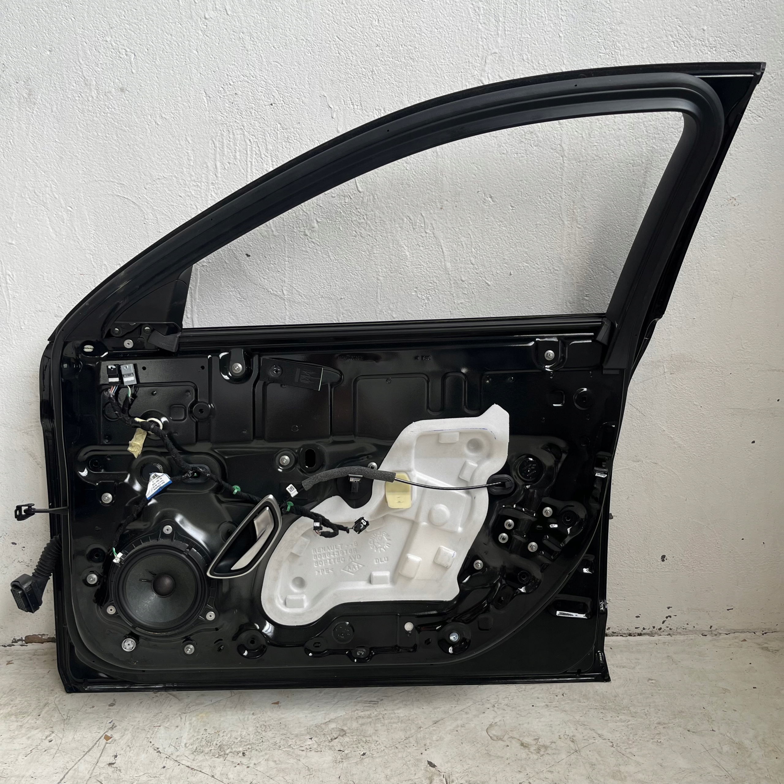 DRZWI PRAWY PRZÓD KPL RENAULT TALISMAN TEGNE Producent części Renault OE