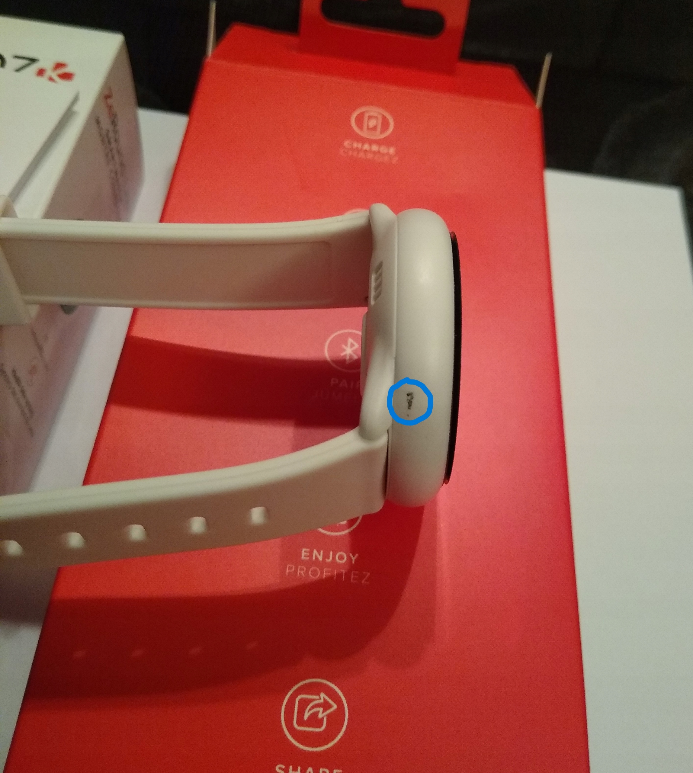 SMARTWATCH ZEGAREK BLUETOOTH ANDROID IOS MYKRONOZ DOTYKOWY OKRĄGŁY BIAŁY Kolor biały