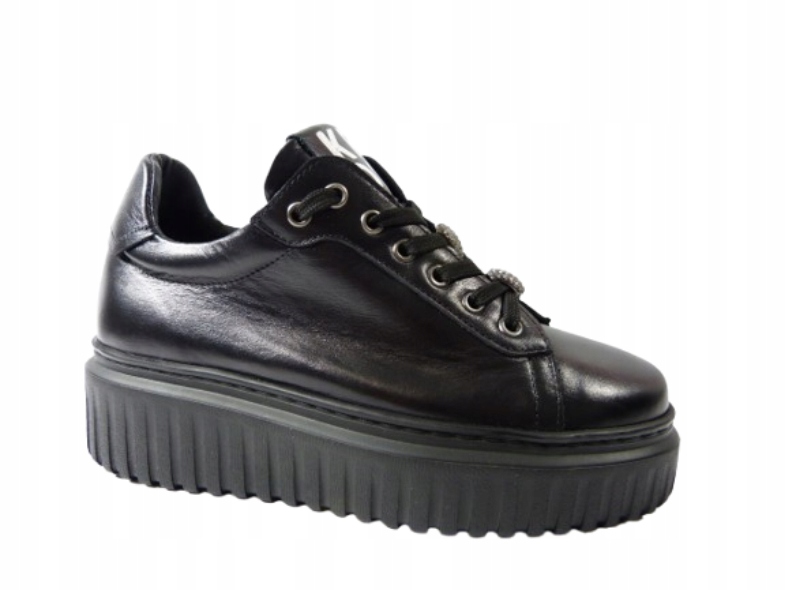 Černé kožené lehké sportovní tenisky z kůže Karino 37