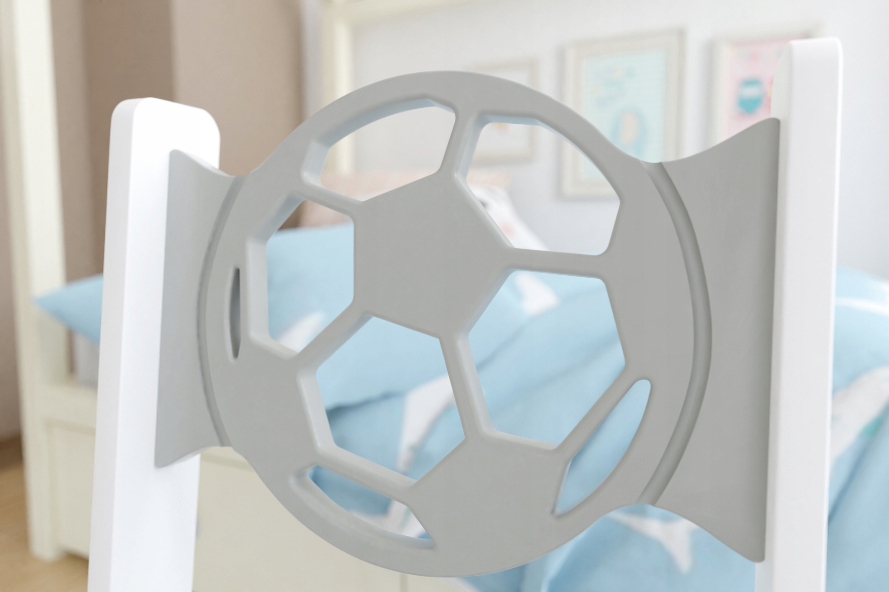 Stolik i dwa krzesełka z szufladą Różne motywy Wysokość stołu 50 cm