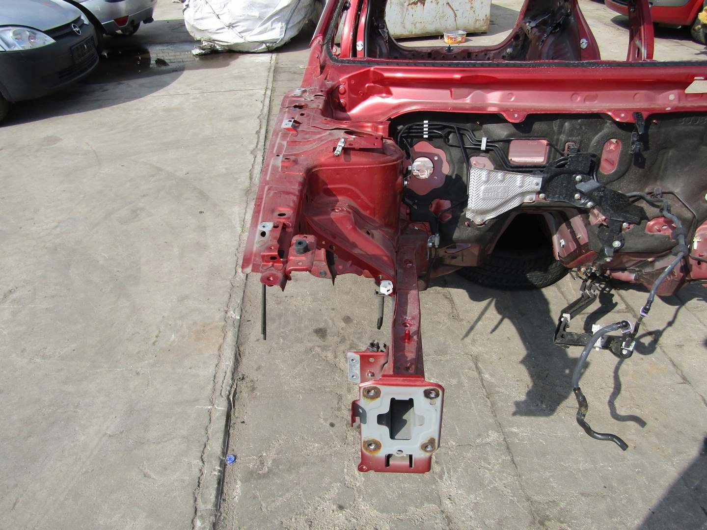 MAZDA 3 BP IV 19R ĆWIARTKA PODŁUŻNICA PRAWA PRZÓD PRZEDNIA 46V Typ samochodu Samochody osobowe