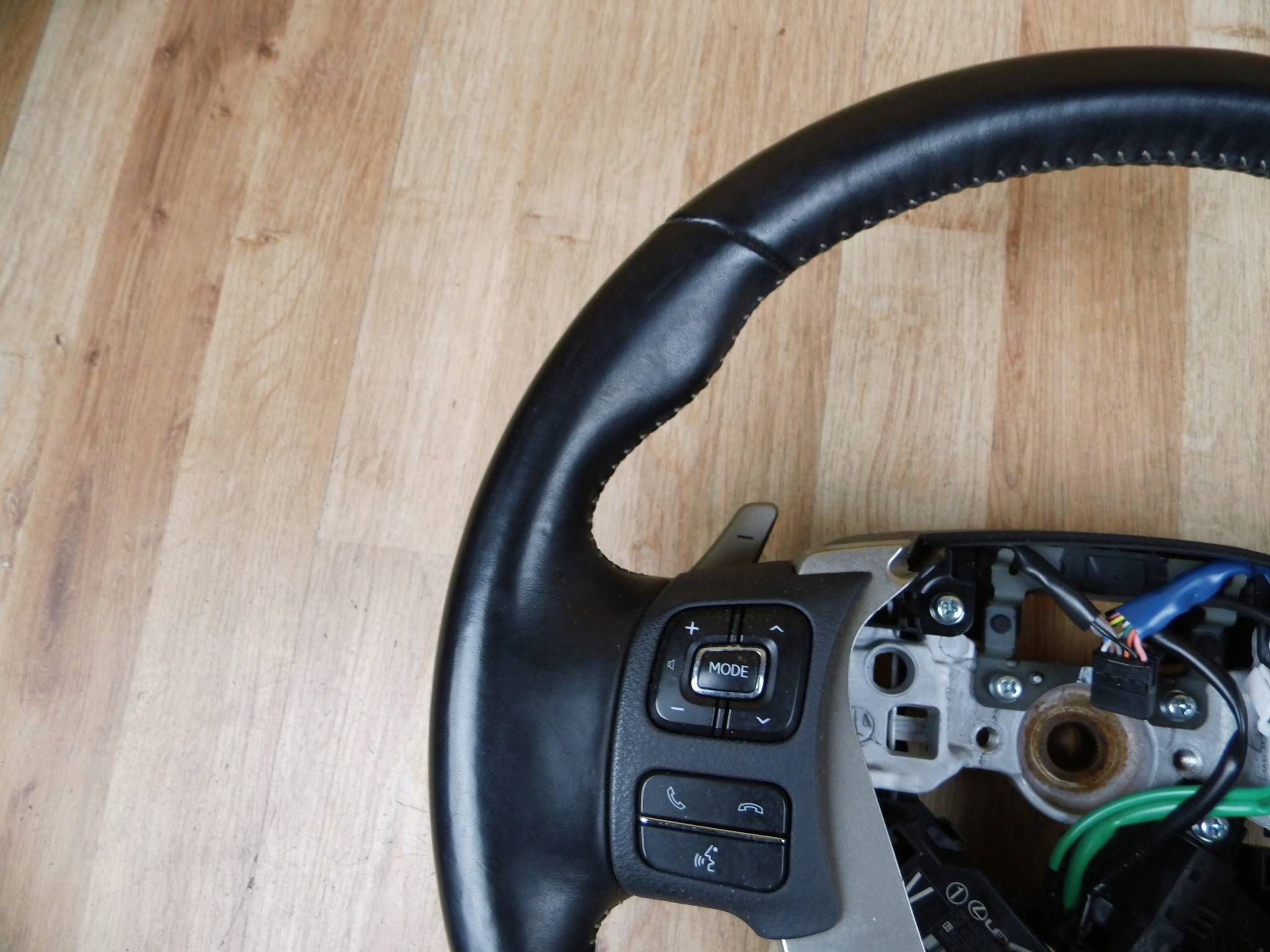 Lexus NX NX300H steering wheel, with shifting 45100-76100