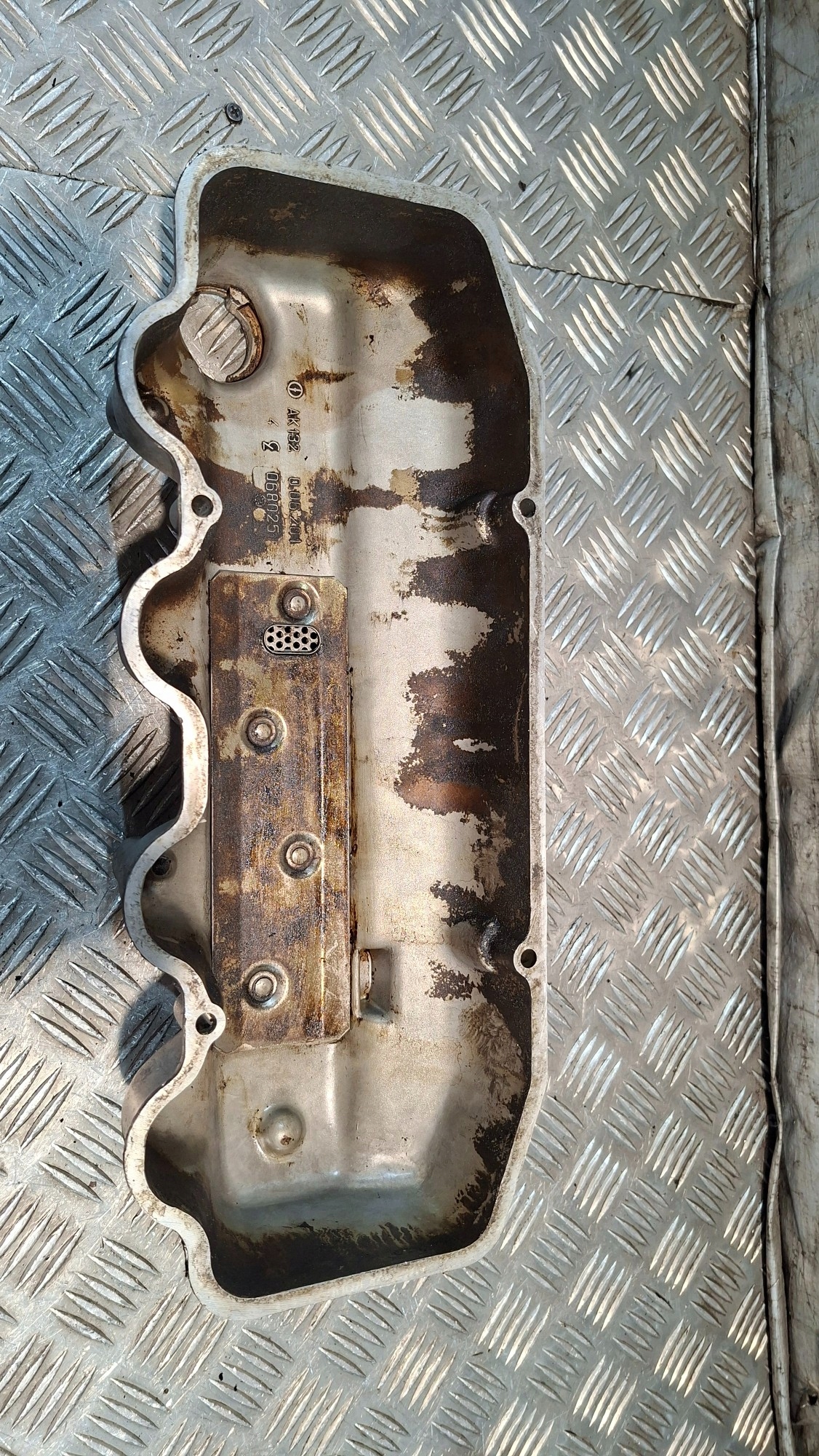 Kryt ventilov FSO POLONEZ 1.6