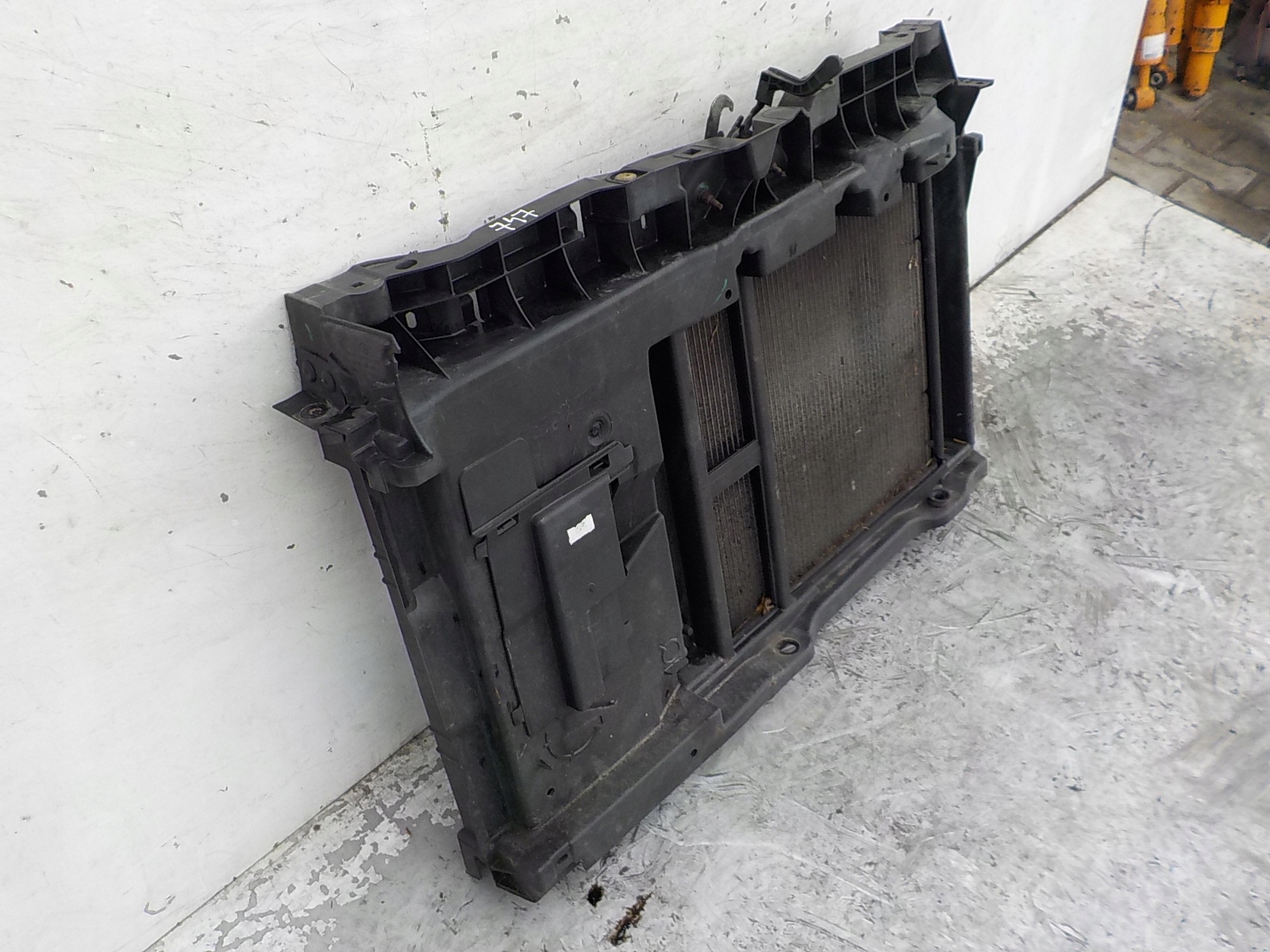 747 CITROEN C3 II LIFT 1.2 VTI support panel for radiators sider radiator