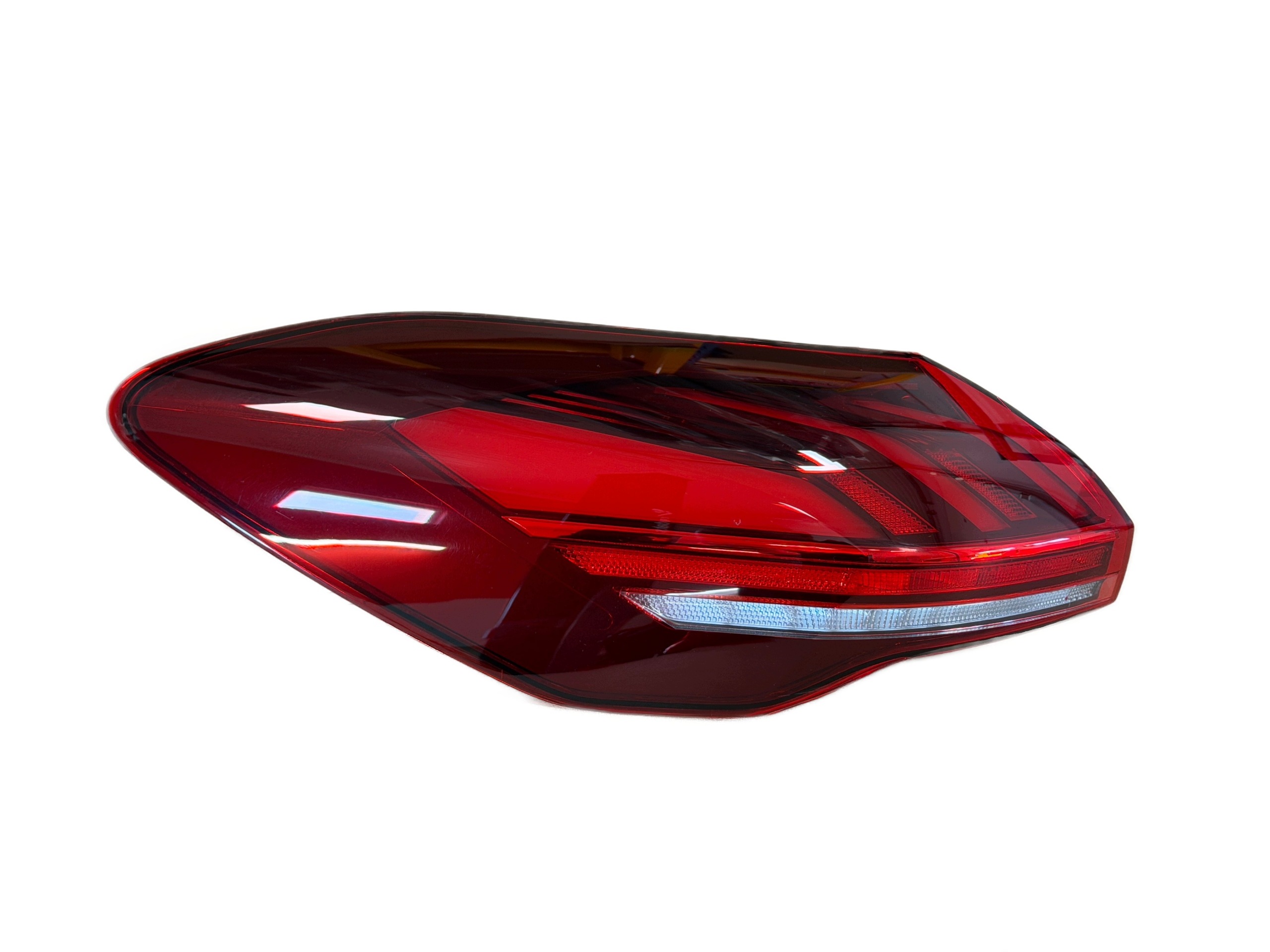AUDI A5 B10 light left rear part ANIMACJA DYNAMICZNA LED 8B3945091