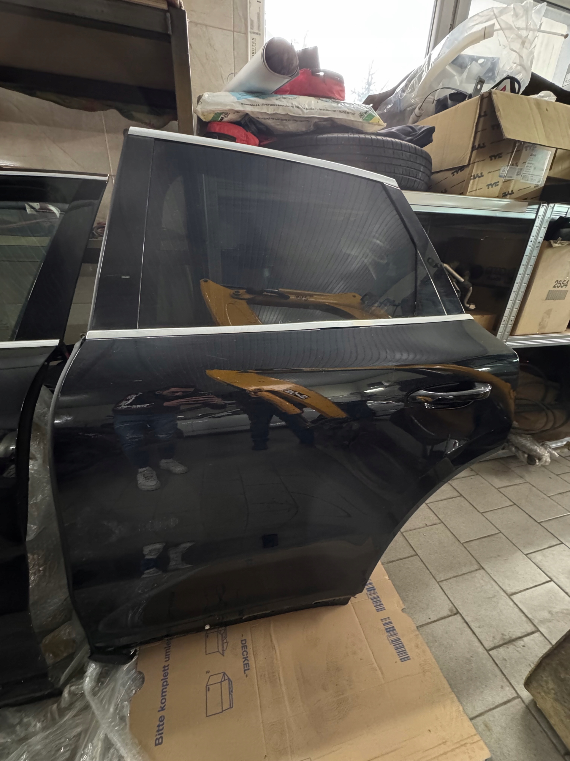 PORSCHE CAYENNE III COUPE door left left front rear part COUPE complete black,