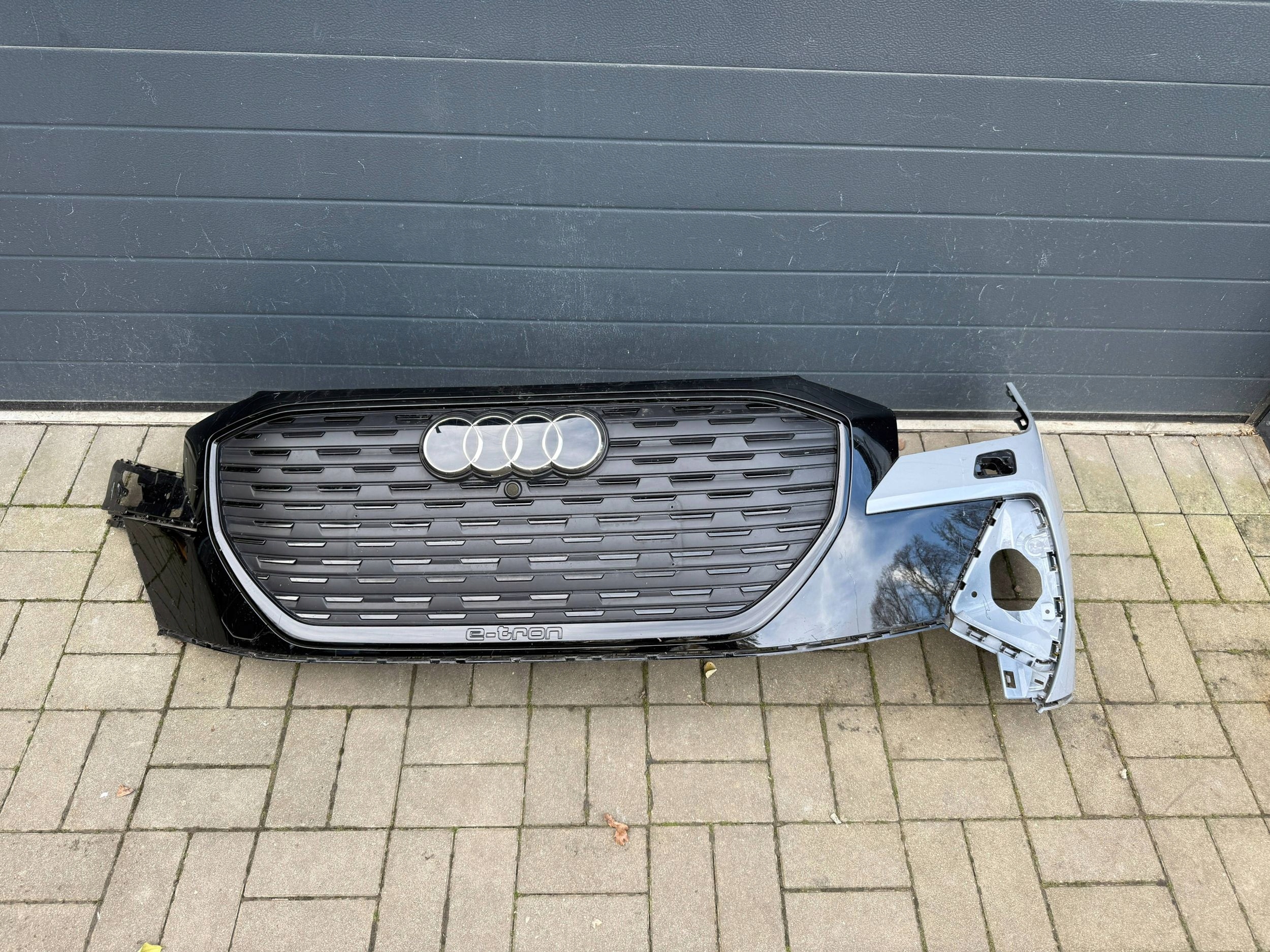 Audi Q4 Sportback e-tron bumper front front