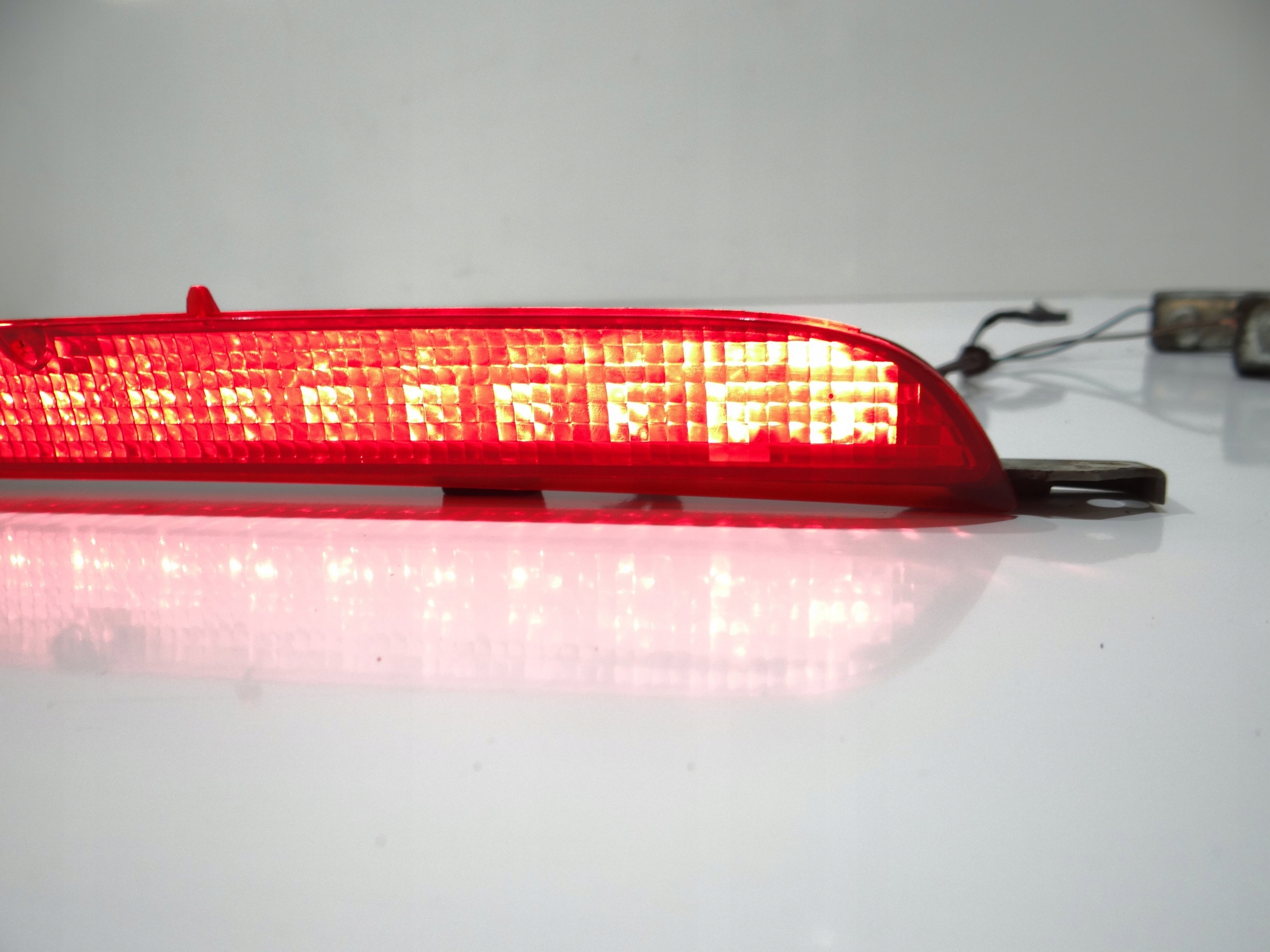 TRZECIE light STOP BMW X5 E70